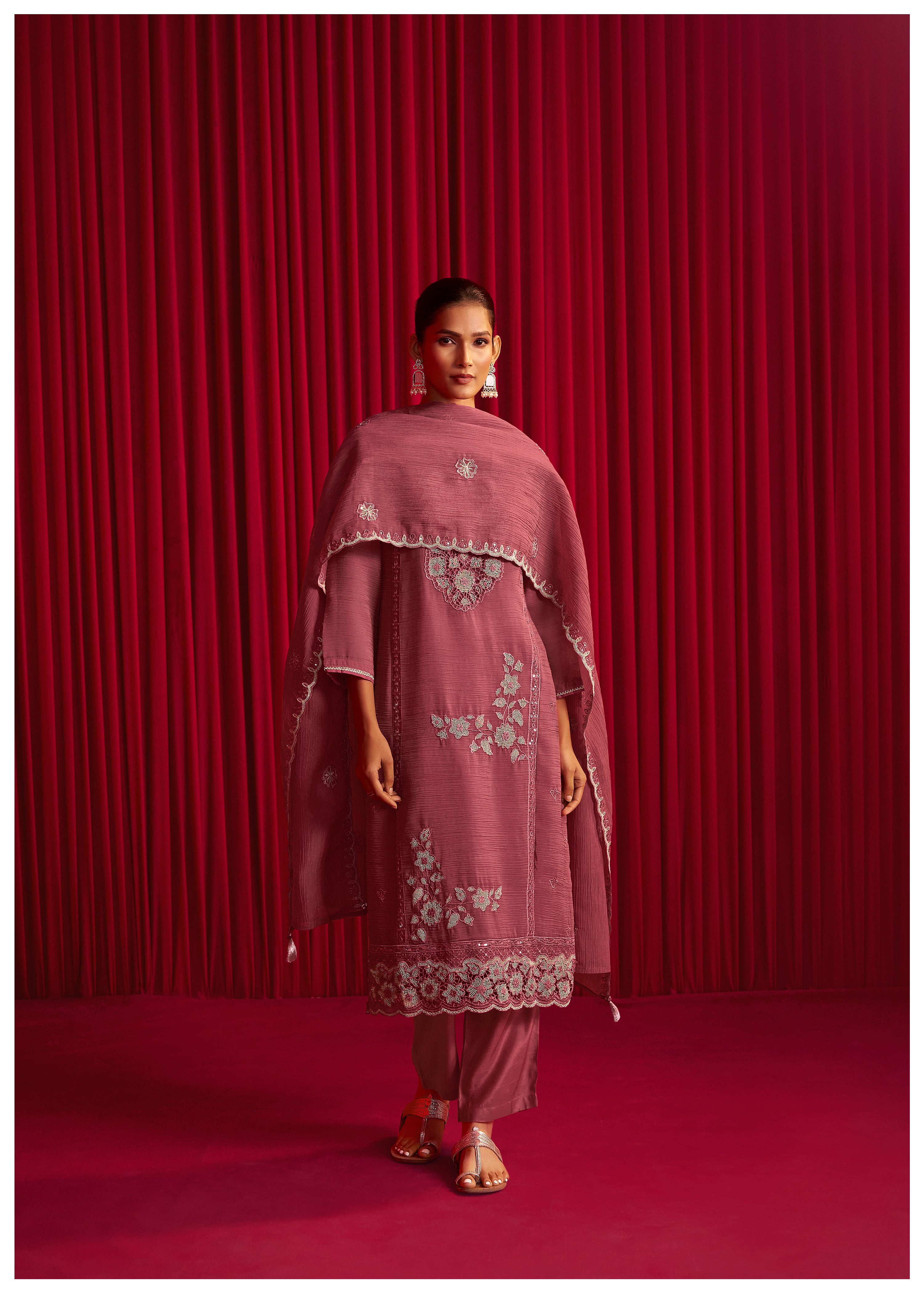Crush Organza Borer Embroidery Set