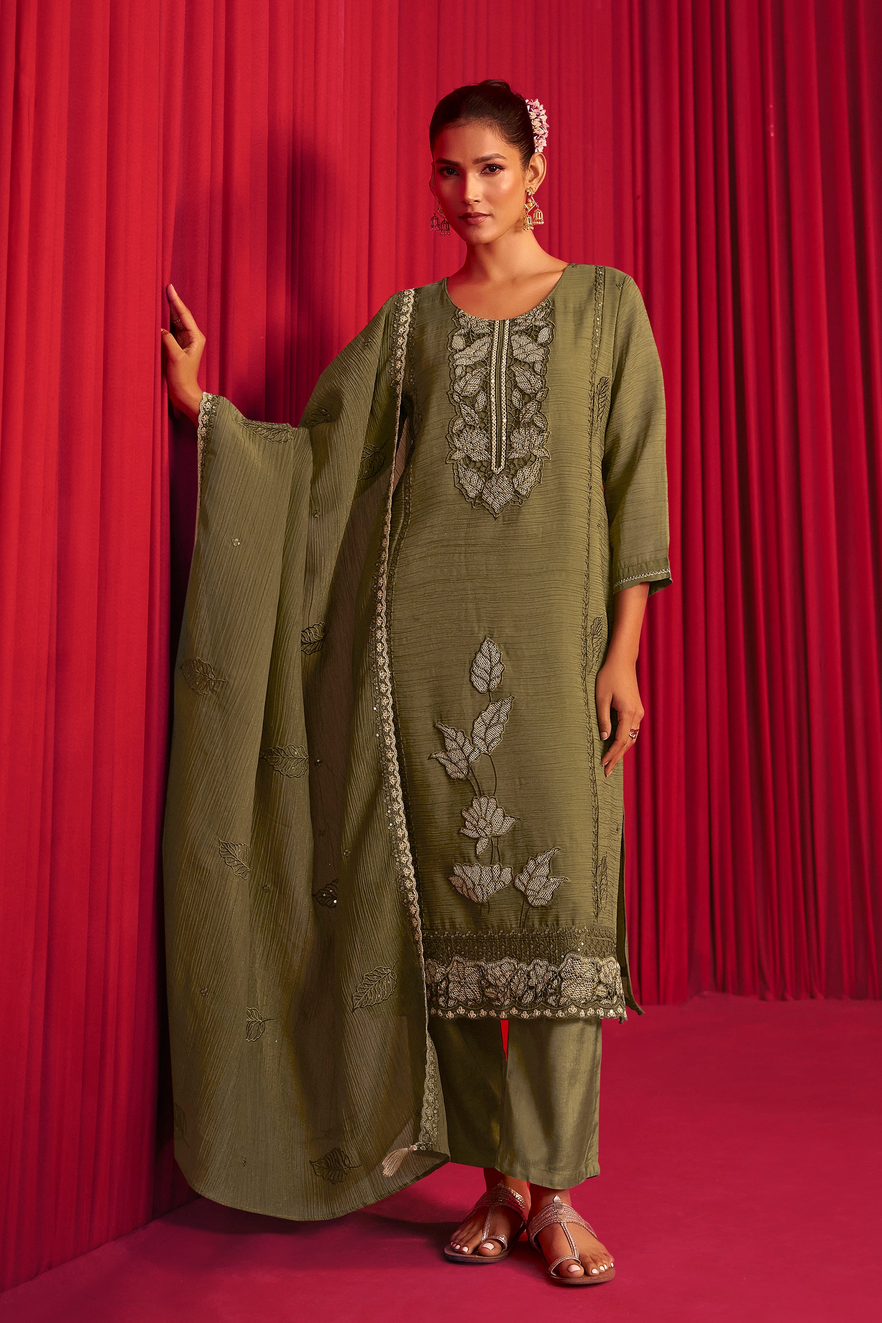 Crush Organza Border Embroidery Set