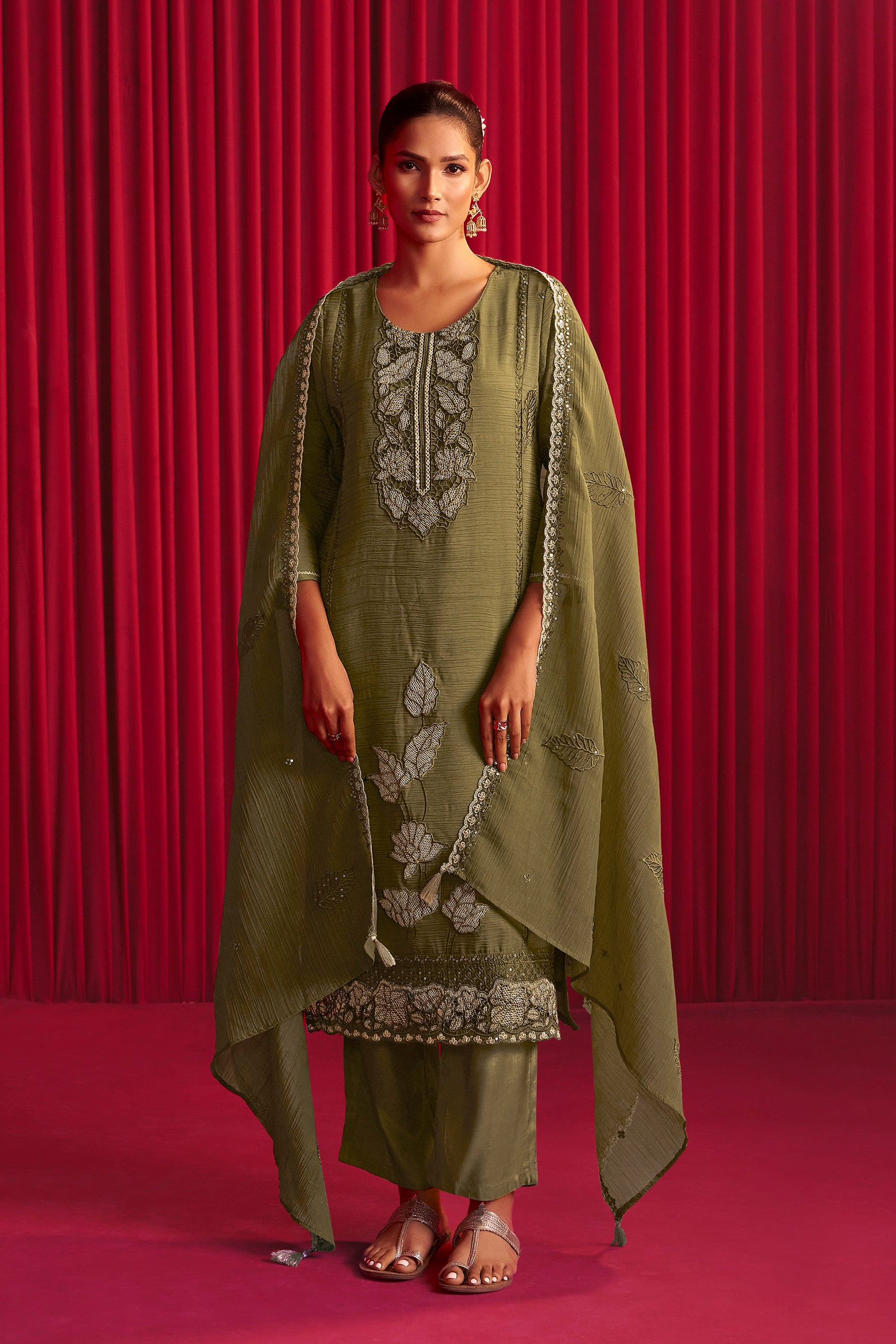 Crush Organza Border Embroidery Set