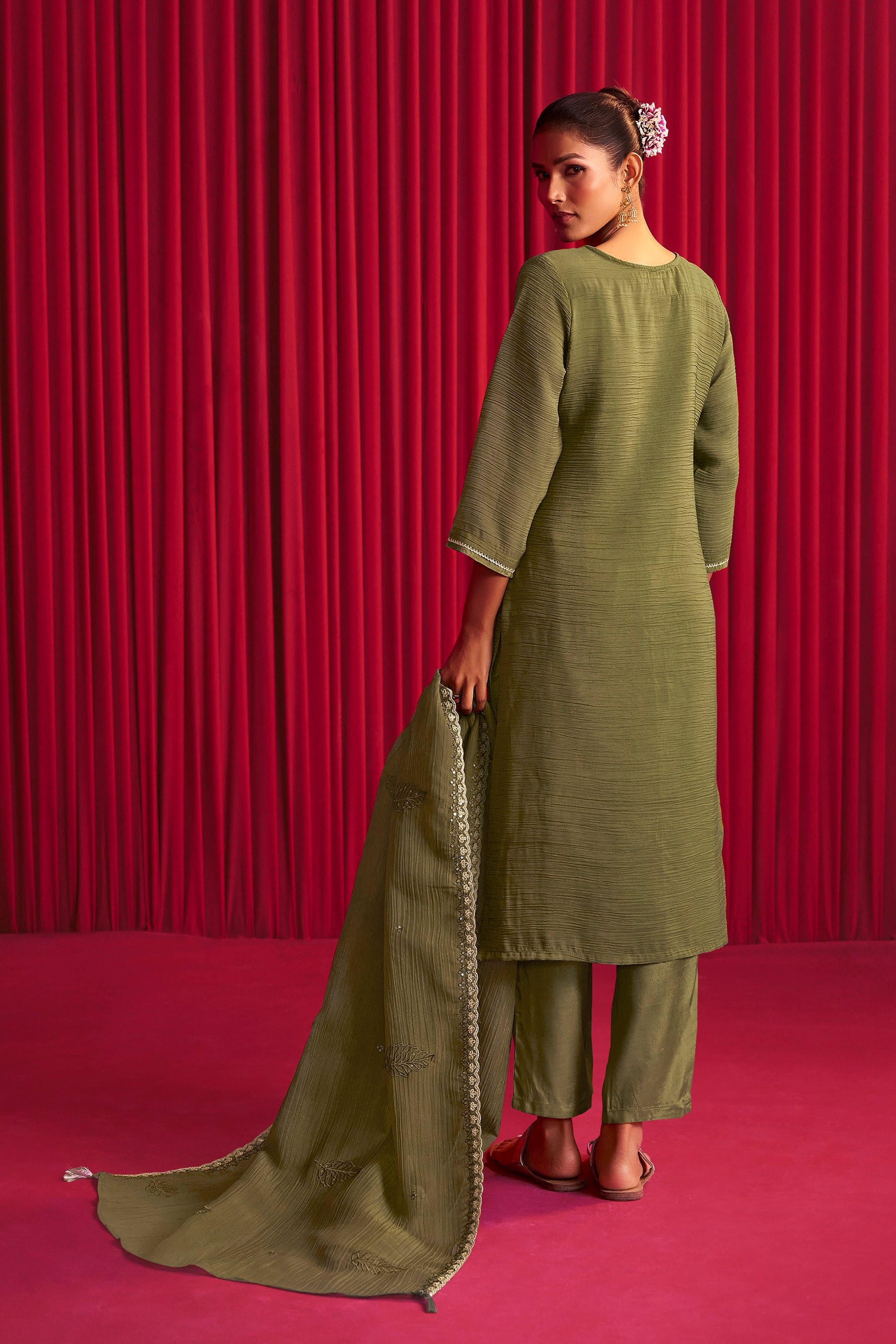 Crush Organza Border Embroidery Set