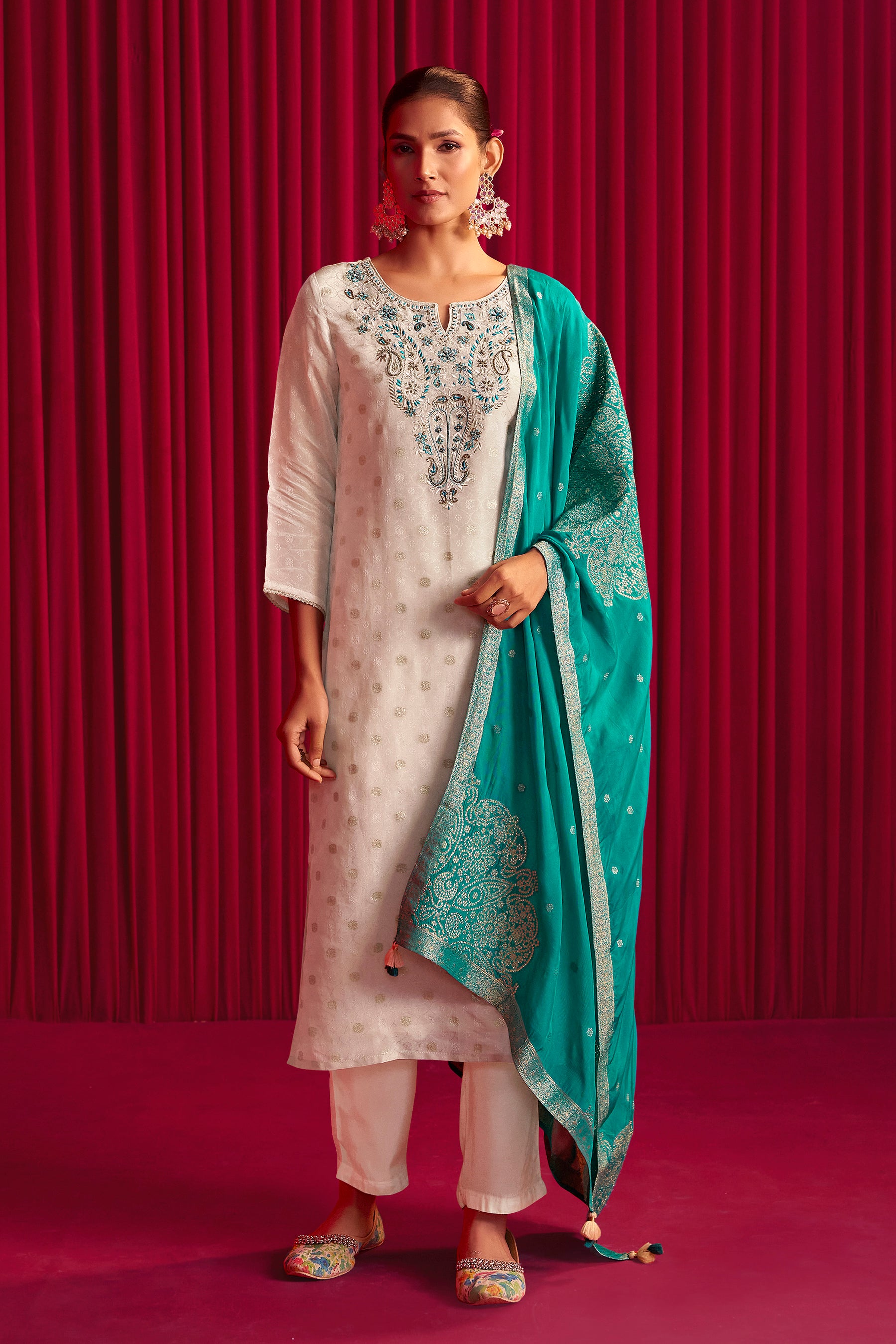 Handwork Tissue Organza Set