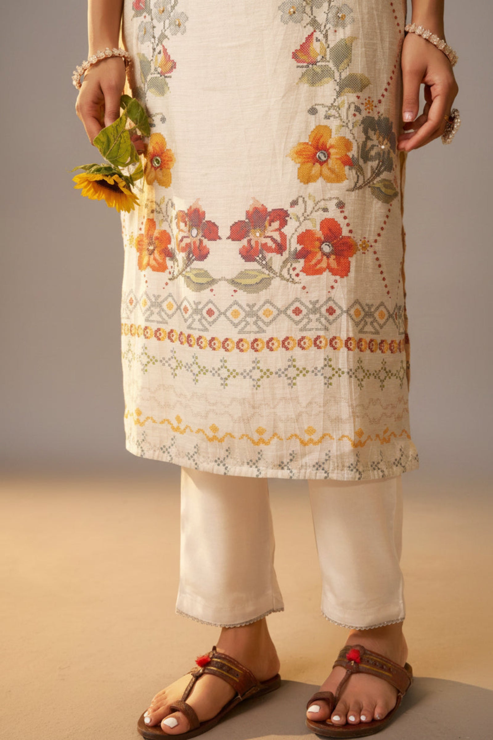 Shimmer Linen Digital Print Set – Cream