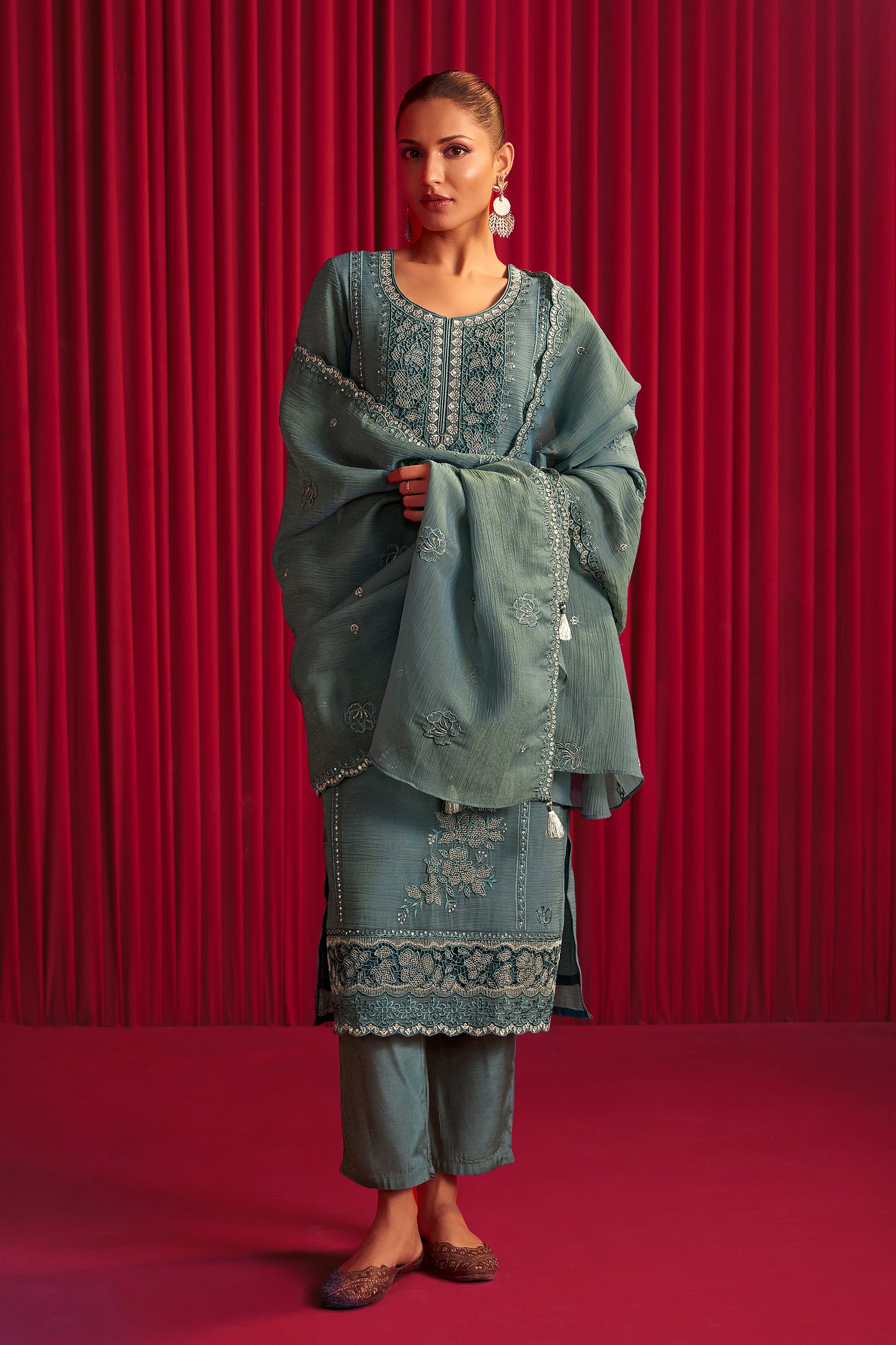 Crush Organza Border Embroidery Set