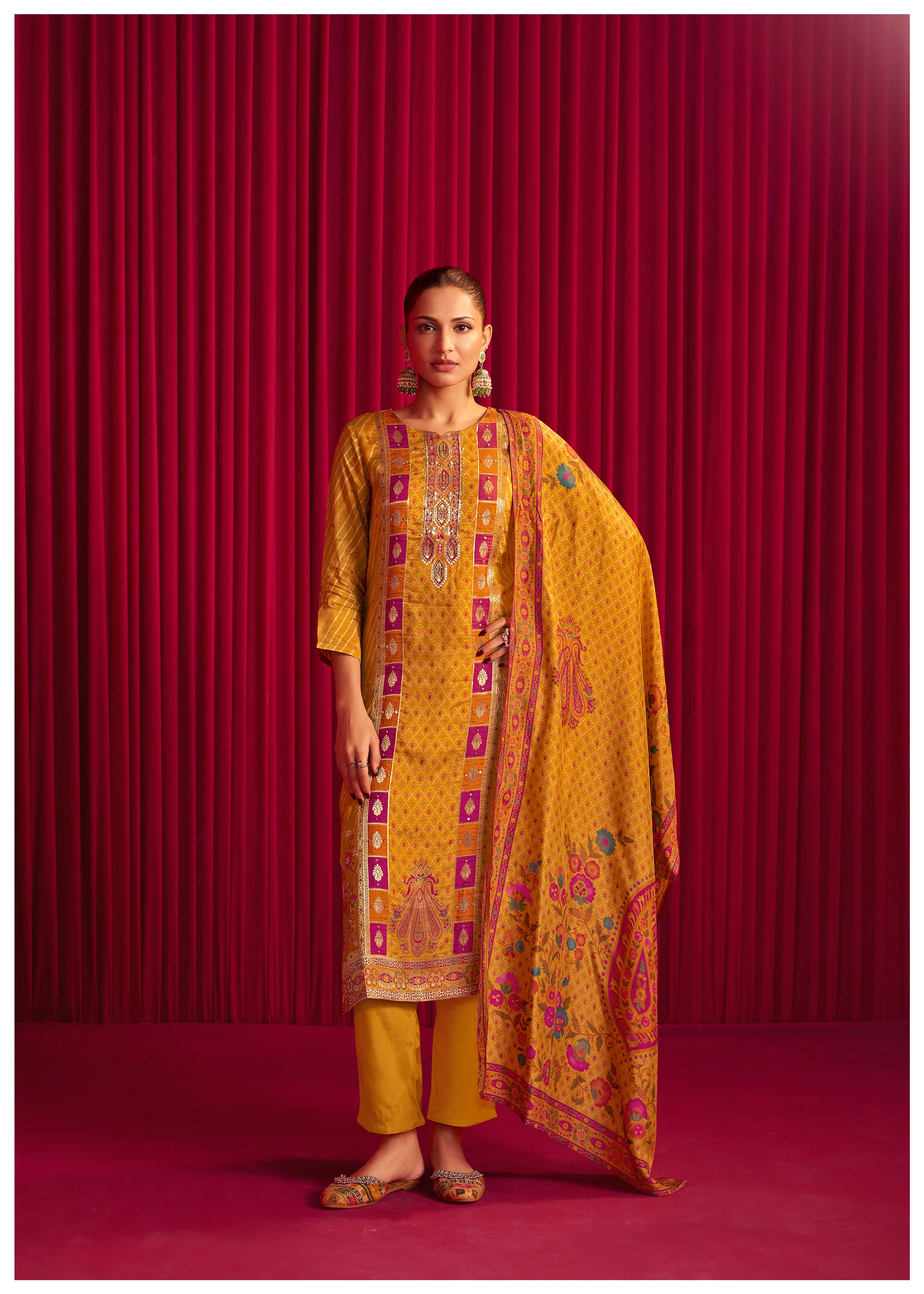 Position Print Russian Silk Kurta Set