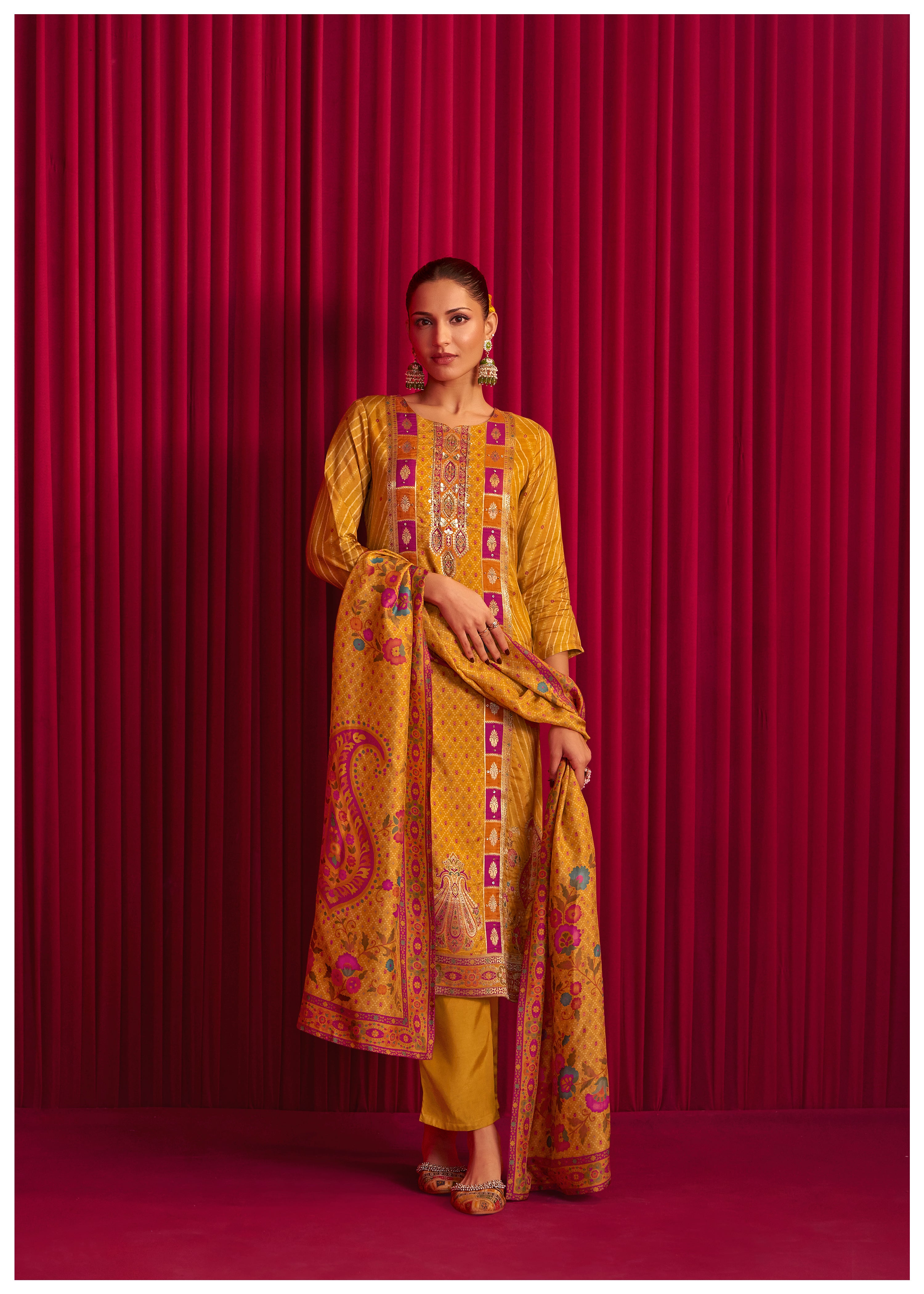Position Print Russian Silk Kurta Set