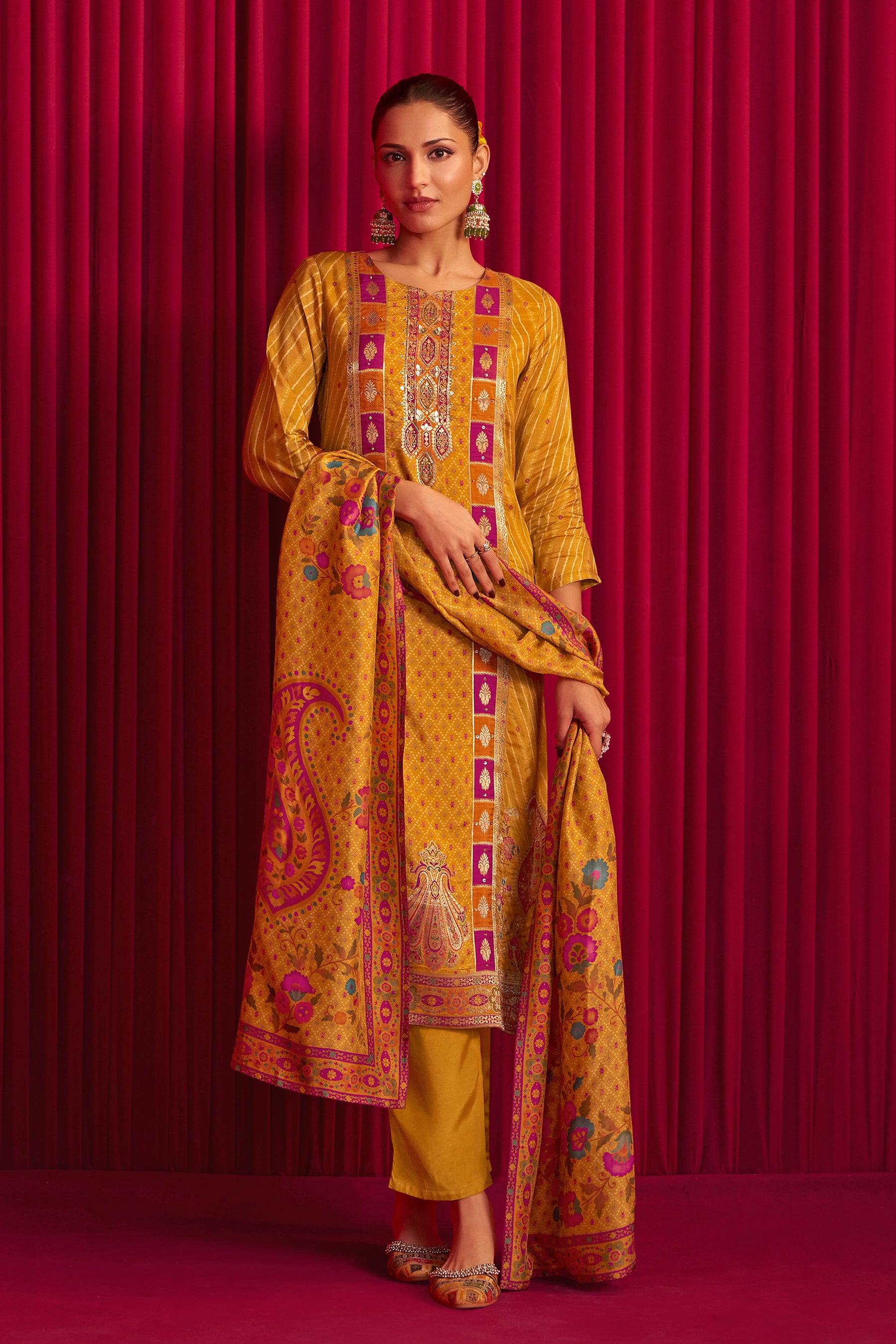 Position Print Russian Silk Kurta Set