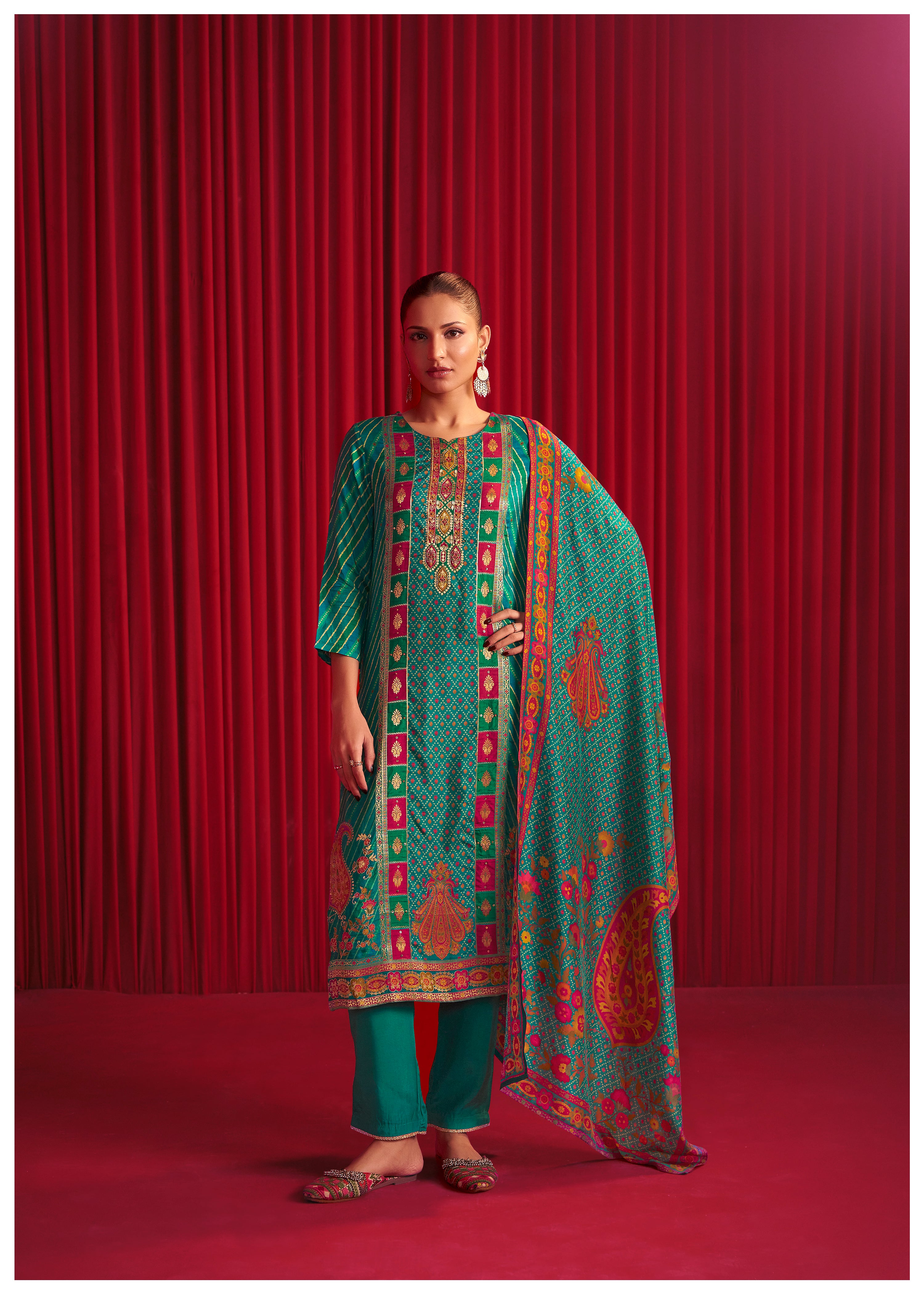 Position Print Russian Silk Kurta Set