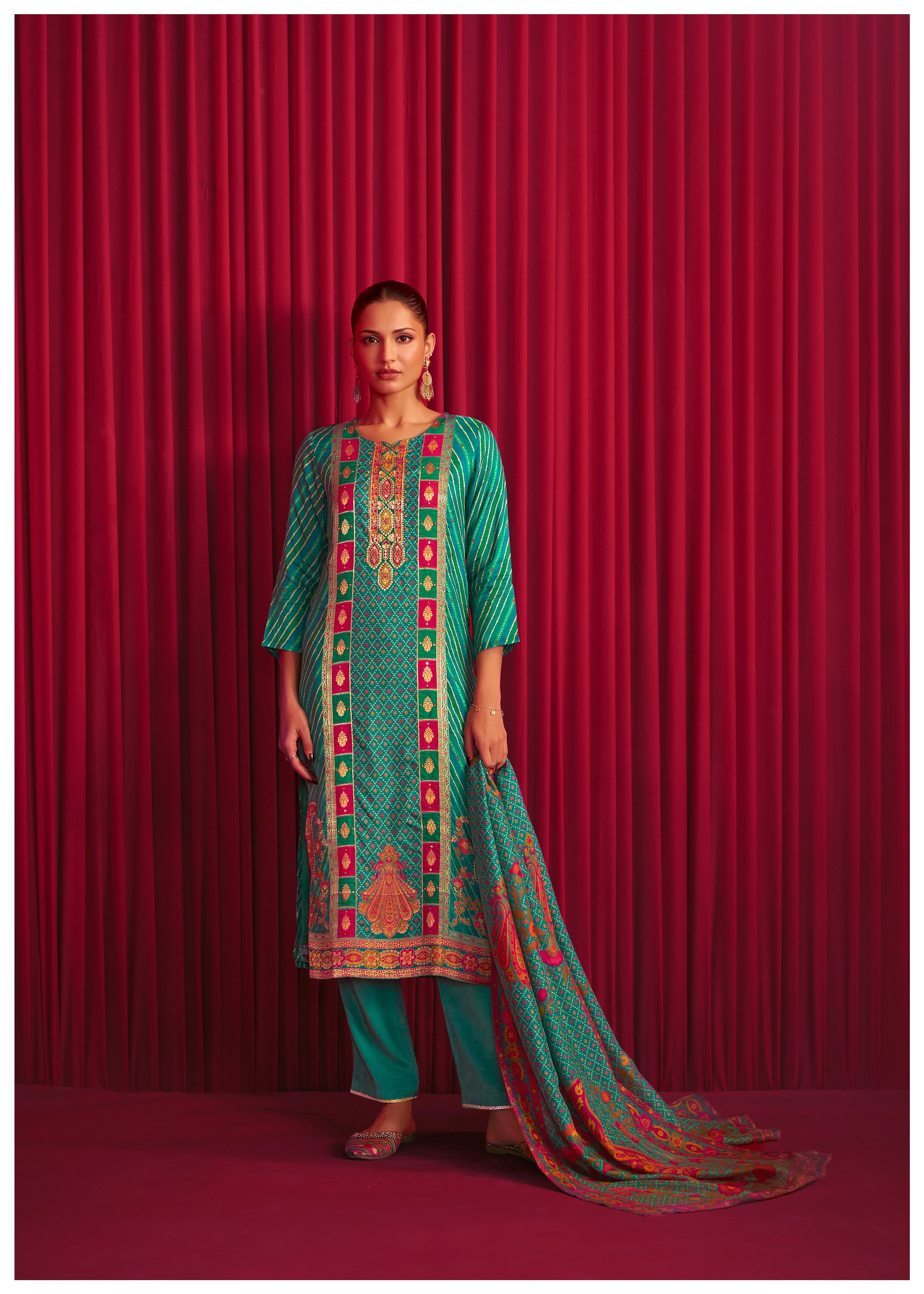 Position Print Russian Silk Kurta Set