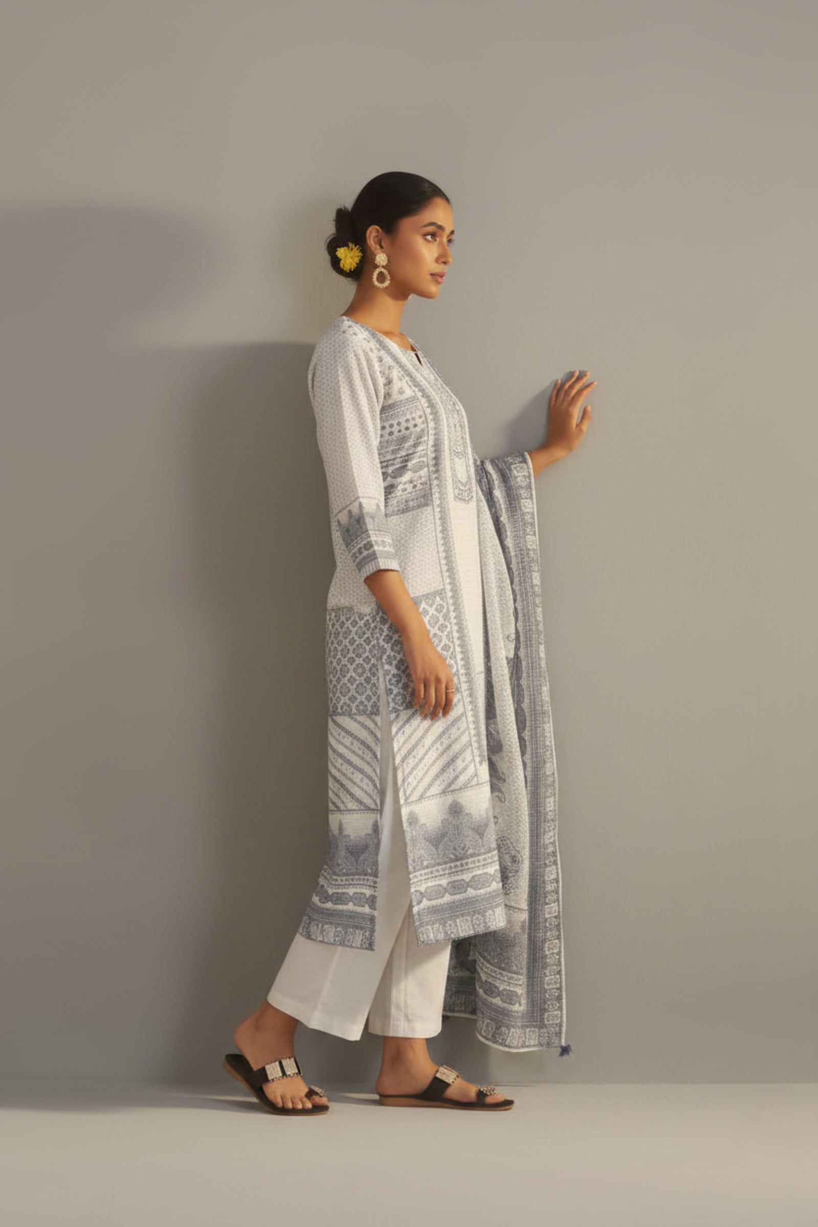 Slate Cream Linen Cotton Digital Print Kurta Set