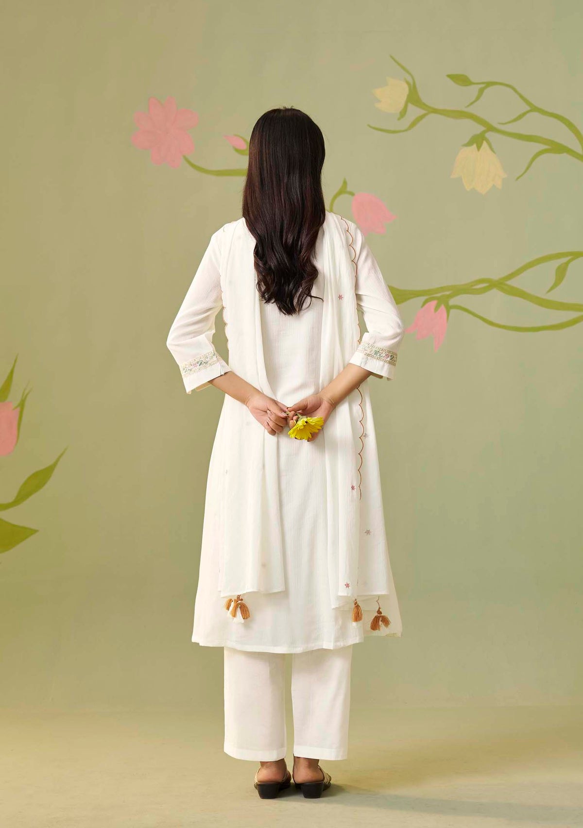 Aarohi Cream Cotton-Crush Embroidered Kurta Set