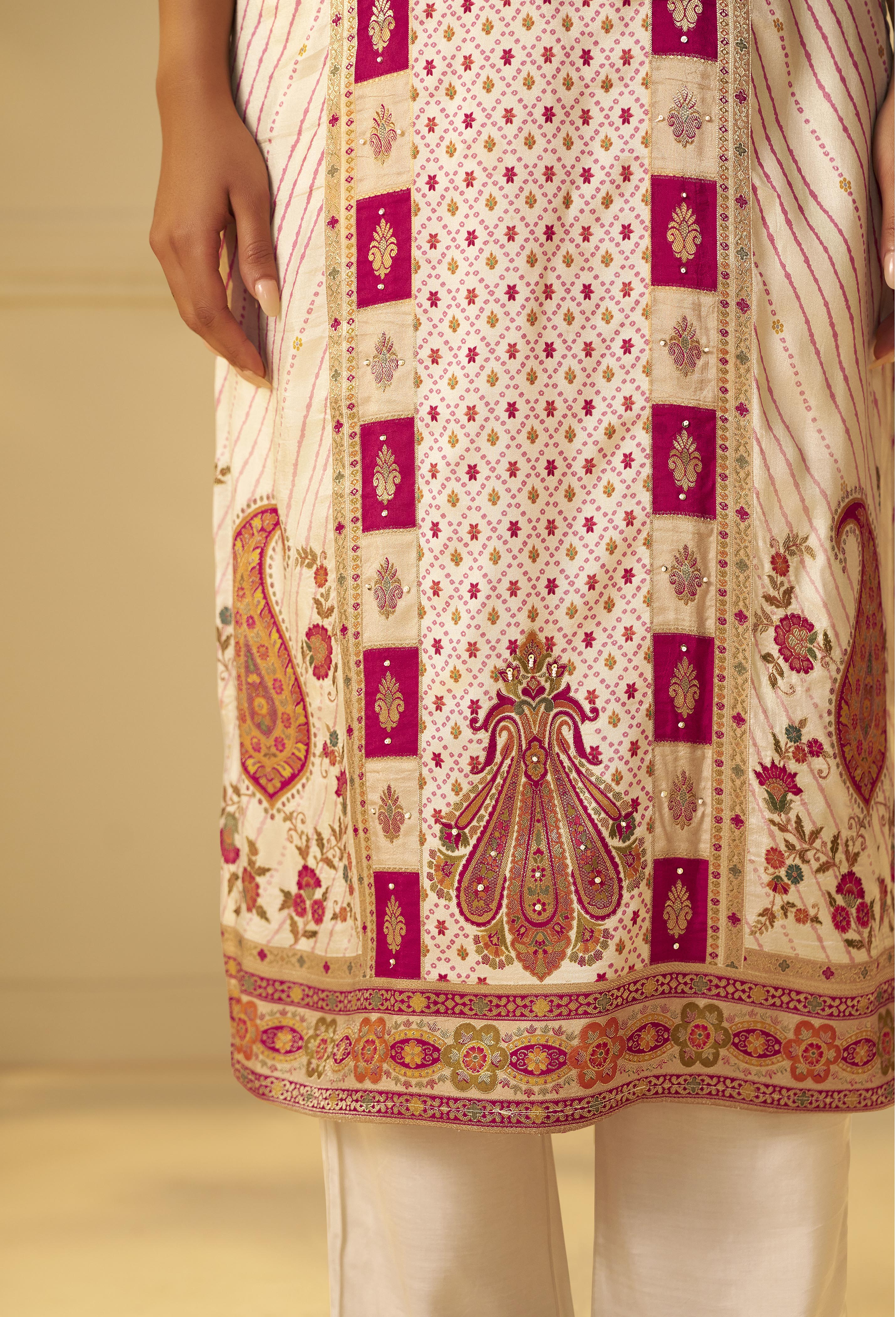 Rose-tinted Cream Position Print Viscose Jacquard Kurta Set