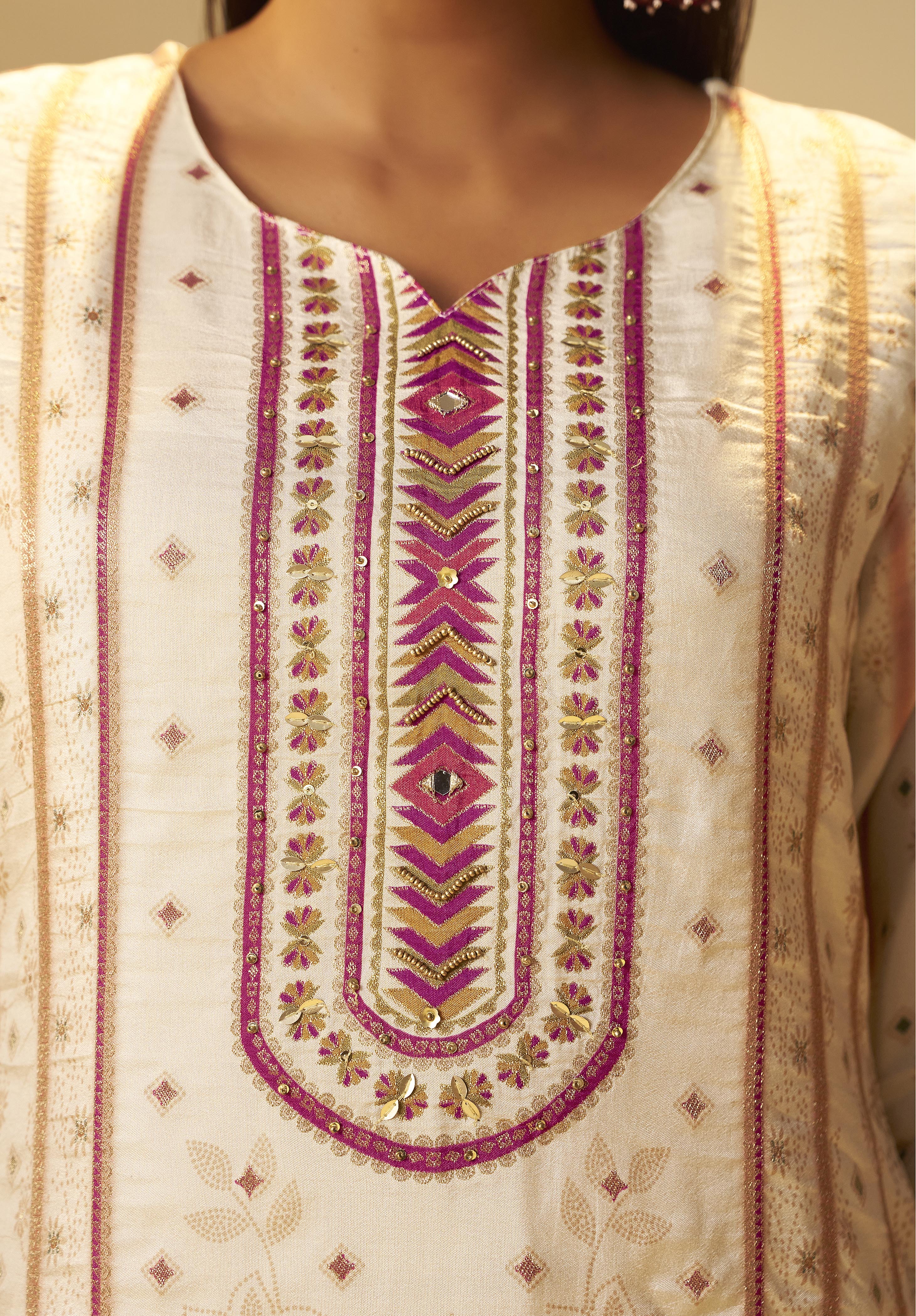Cream White Viscose Jacquard Position Print Kurta Set