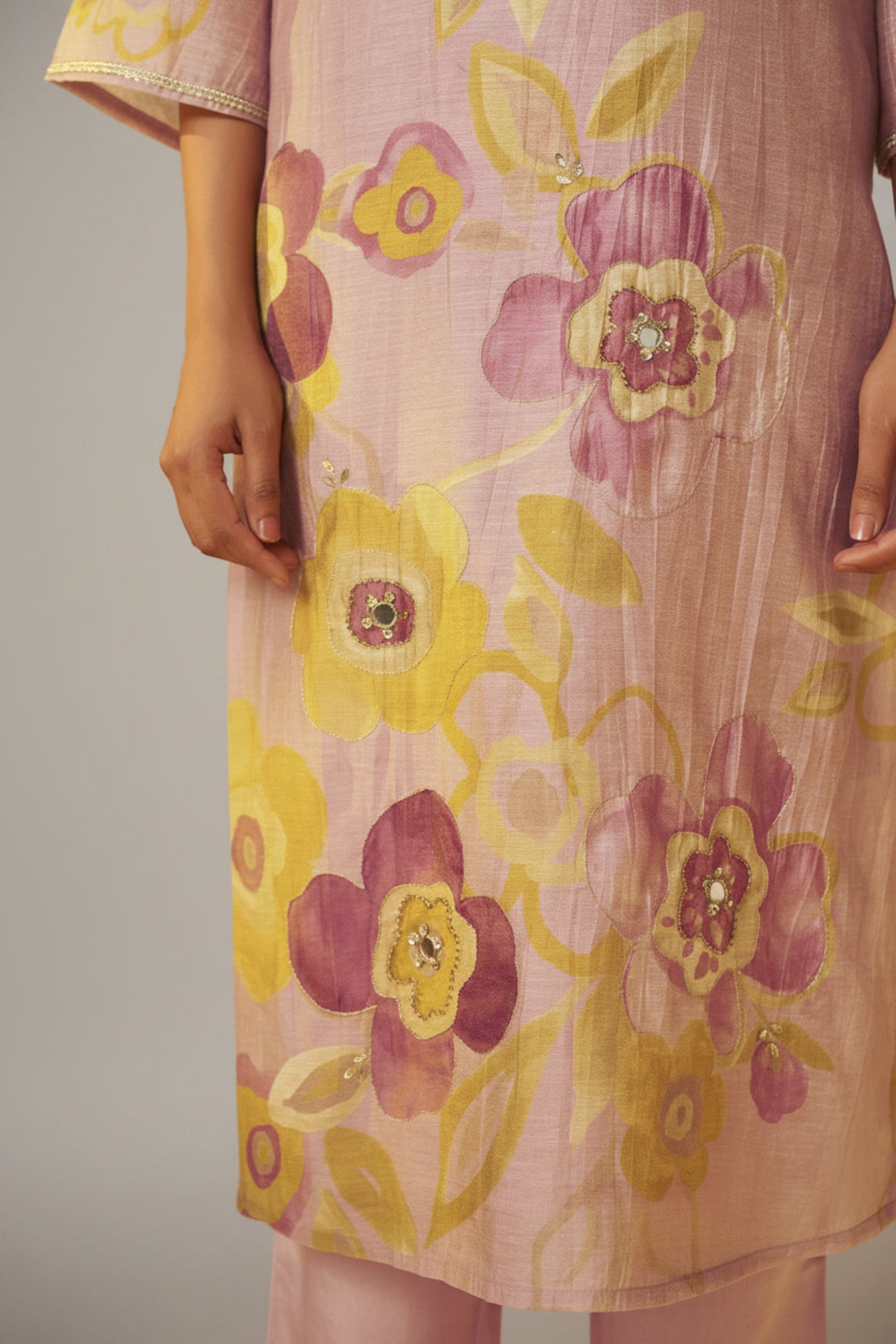 Crystal Rose Shimmer Linen Digital Print Kurta Set