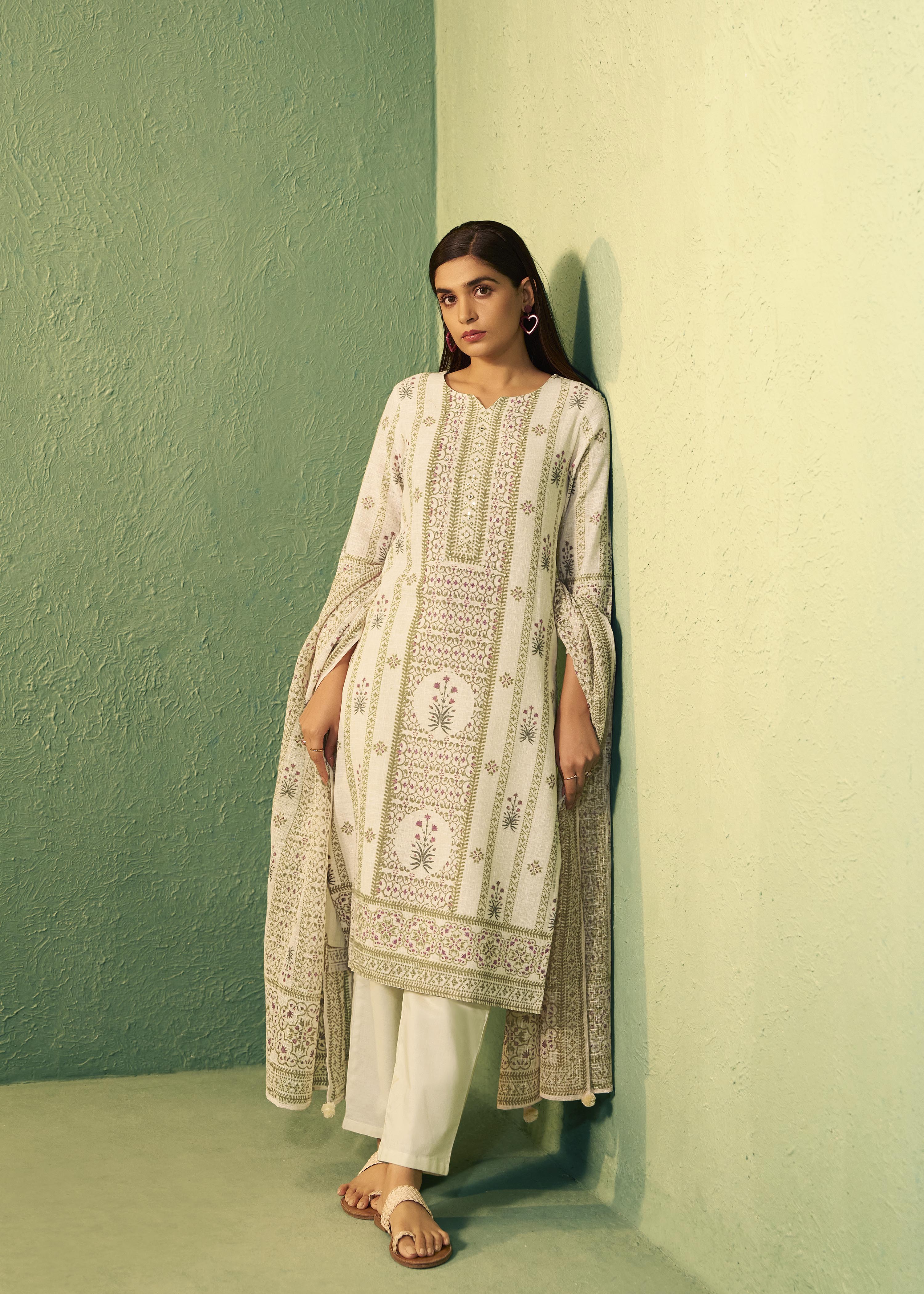 Crisp Cream Cotton Linen Blend olive-green Digital Print Kurta Set