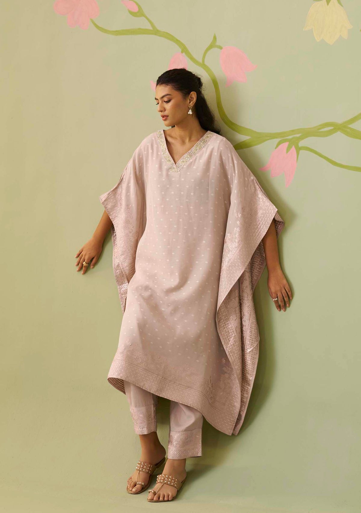 Gulabi Dola Silk Handwork Jacquard Kaftan