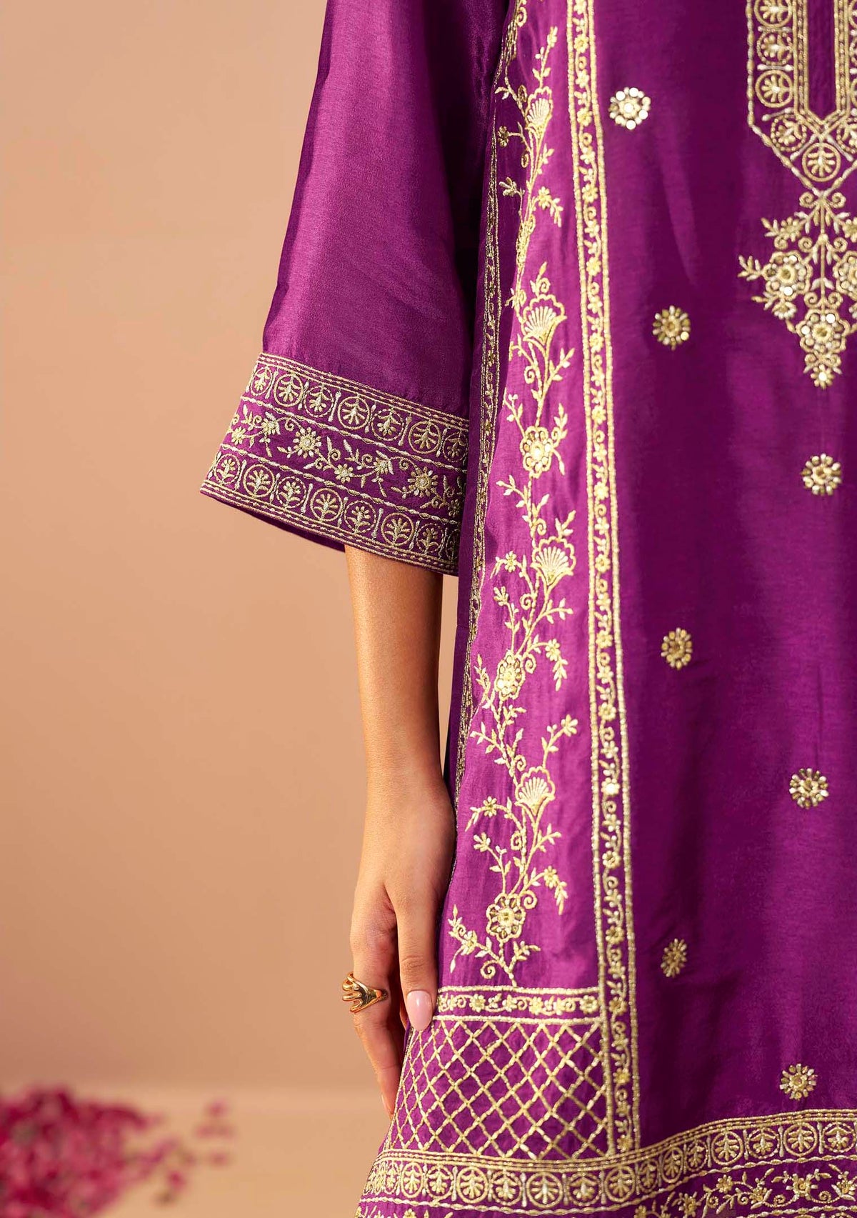 Amethyst Dola Silk Embroidered Short Kurti Set