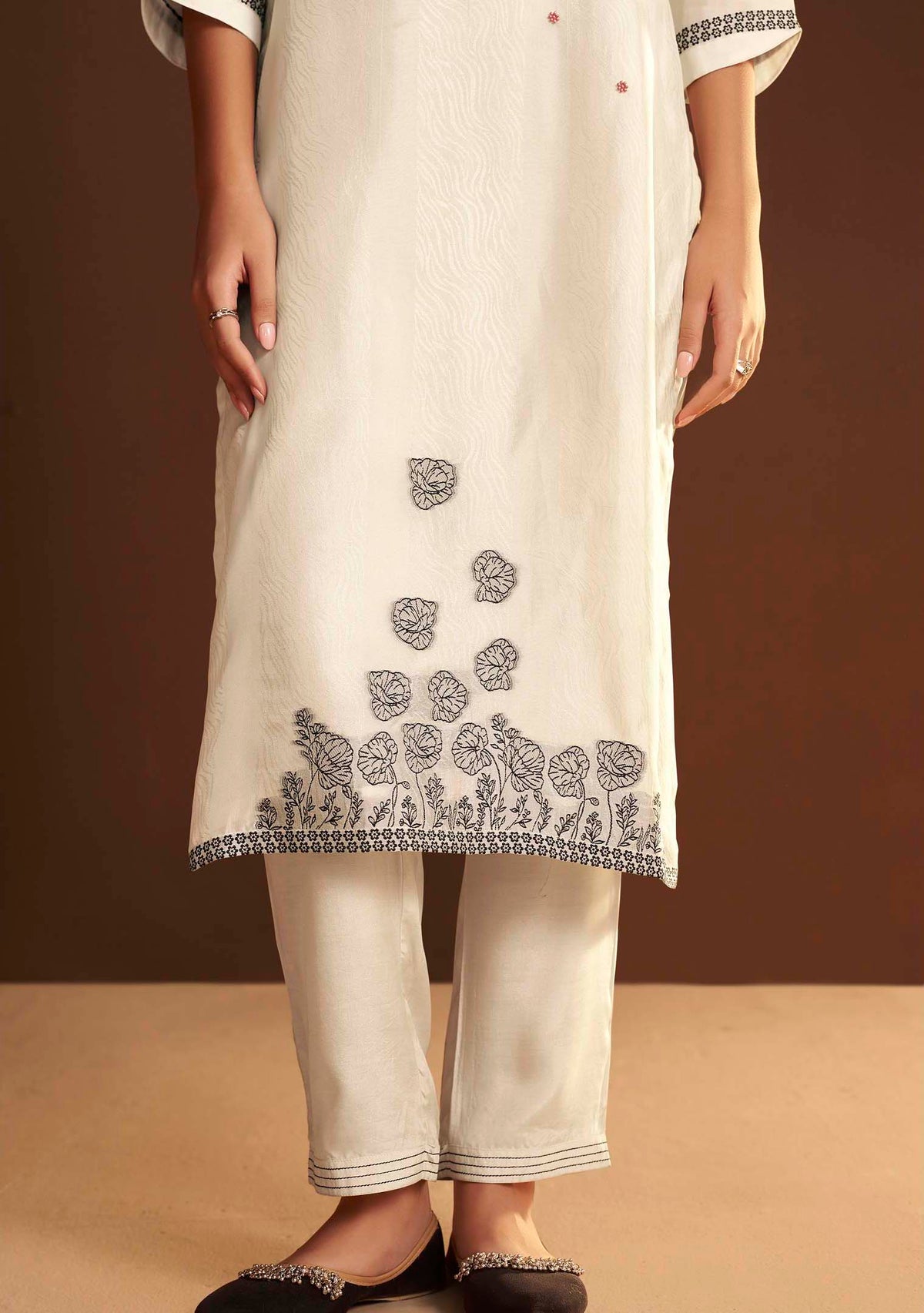 Cream Meenakari Mirrorwork Chanderi Kurta Set
