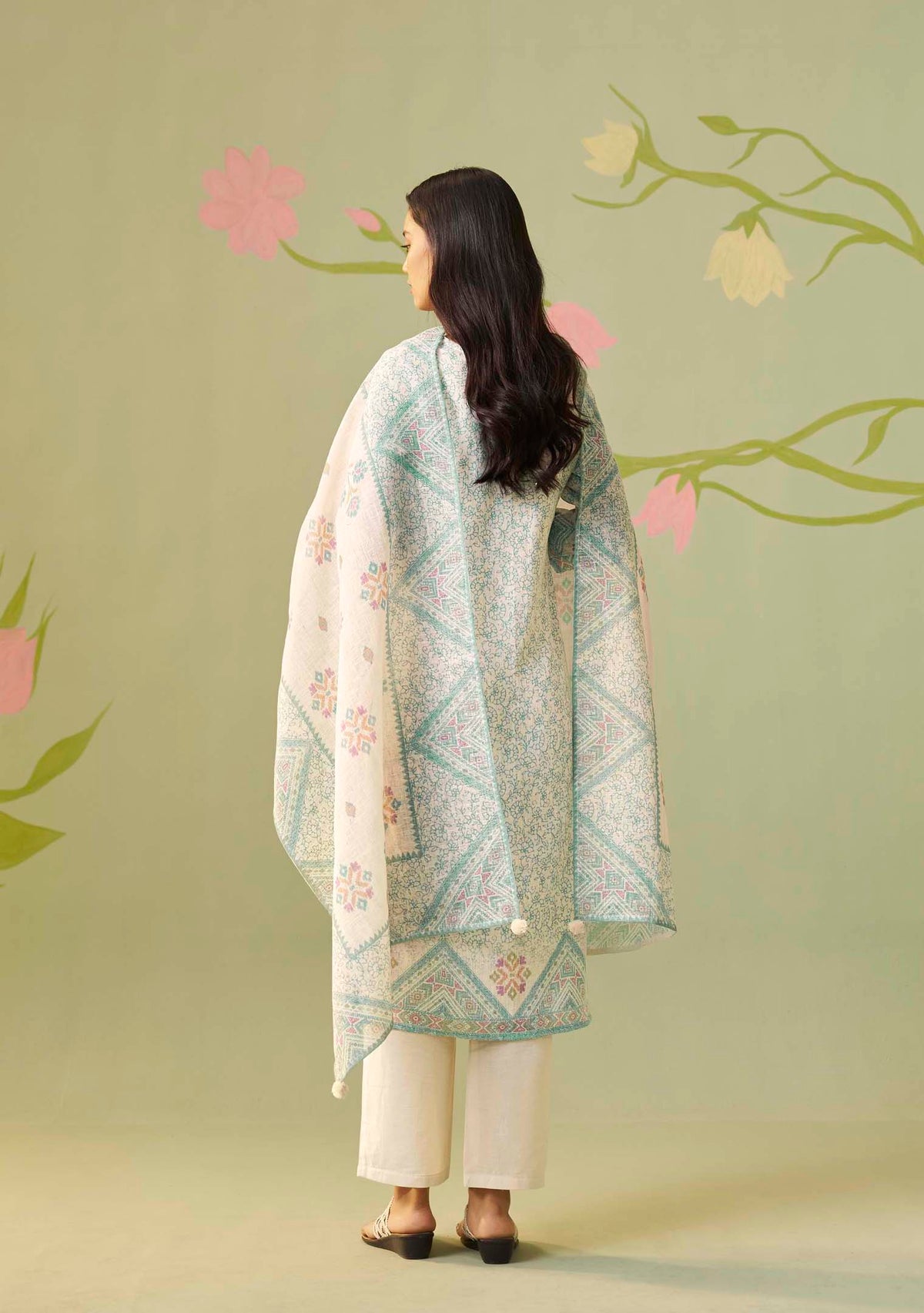 Sitara Cream Print & Handwork Kurta Set