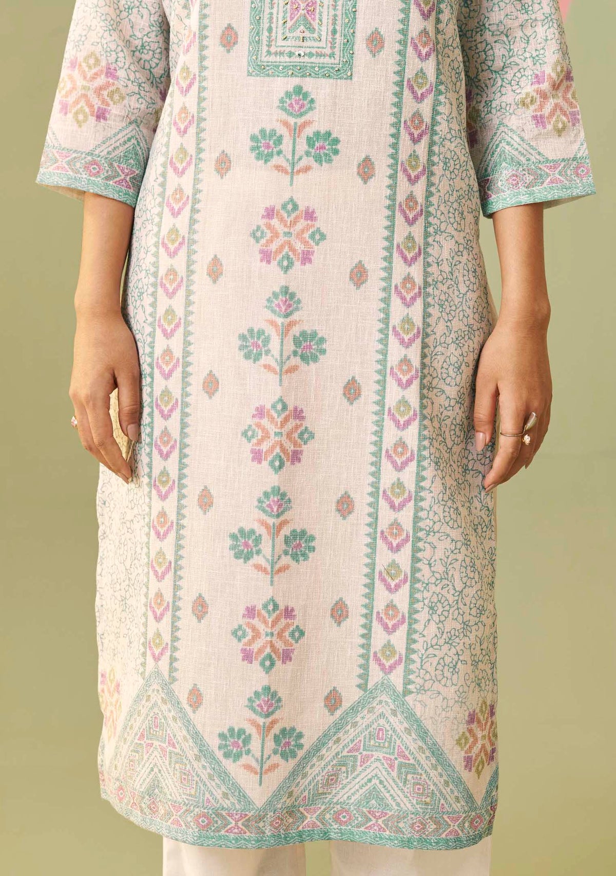 Sitara Cream Print & Handwork Kurta Set