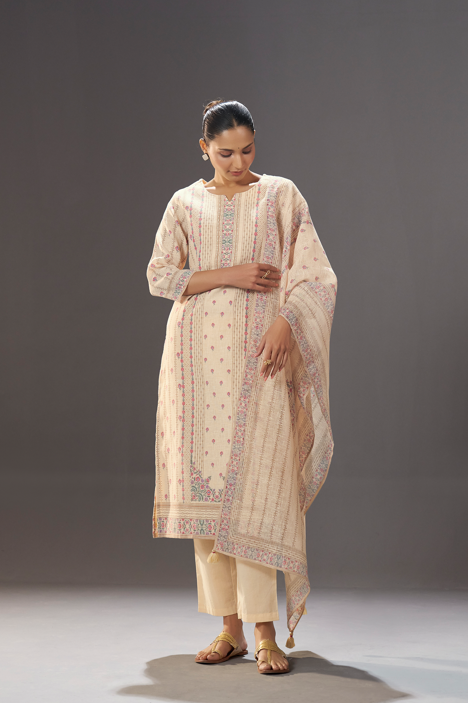 Ivory Petal Vine Linen Cotton Digital Printed Kurta Set