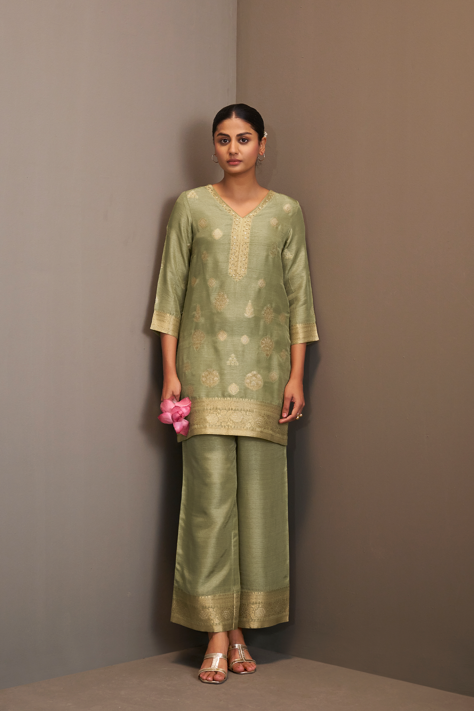 Sage Gold Linen Jacquard Co-Ord Set