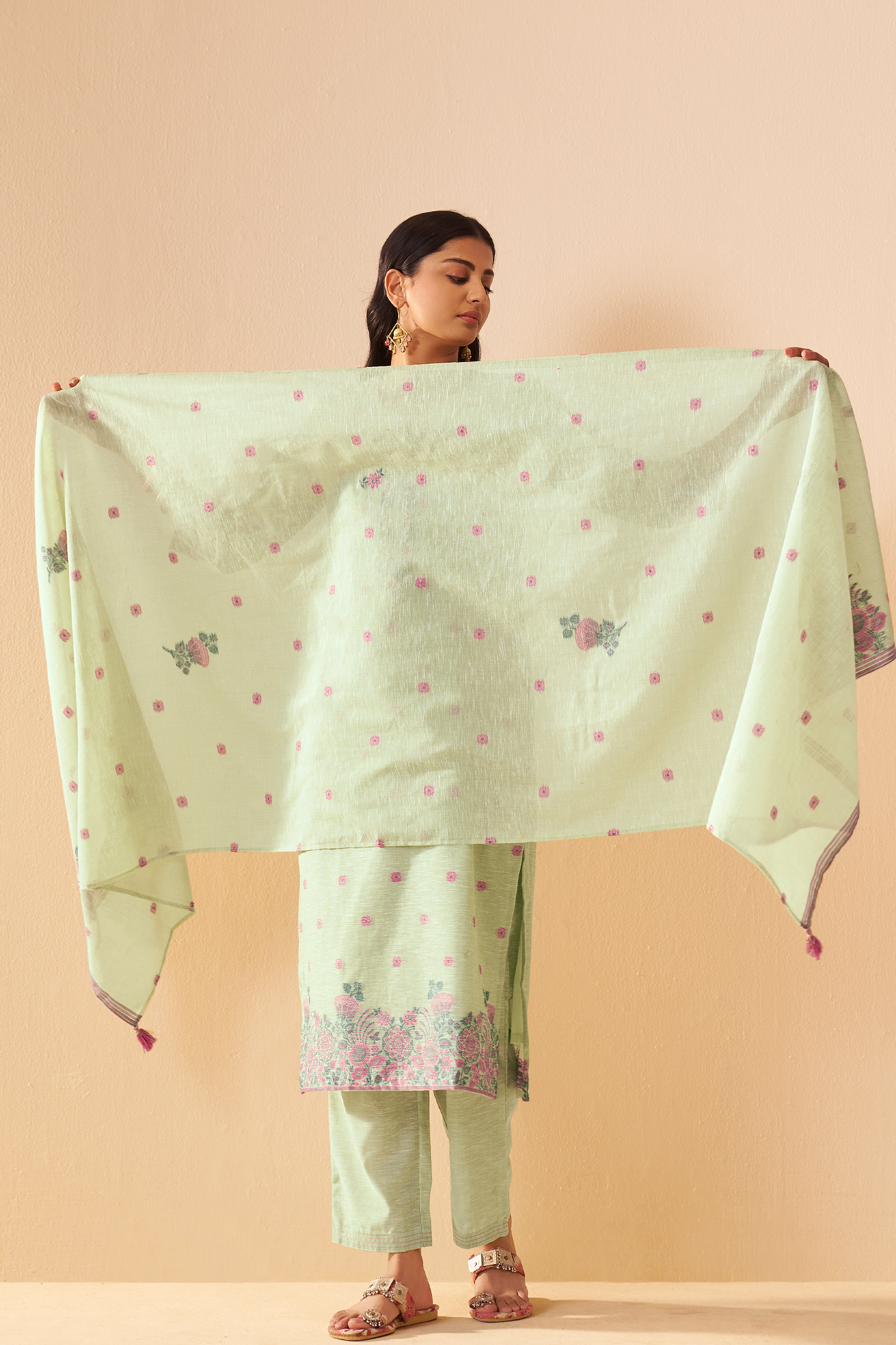 Blooming Pistachio Linen Chanderi Jacquard Kurta Set