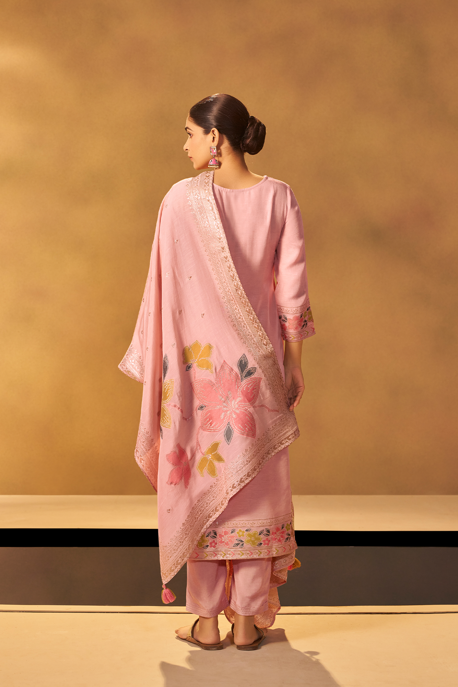 Blush Apricot Linen Jacquard Multi Meena Kurta Set