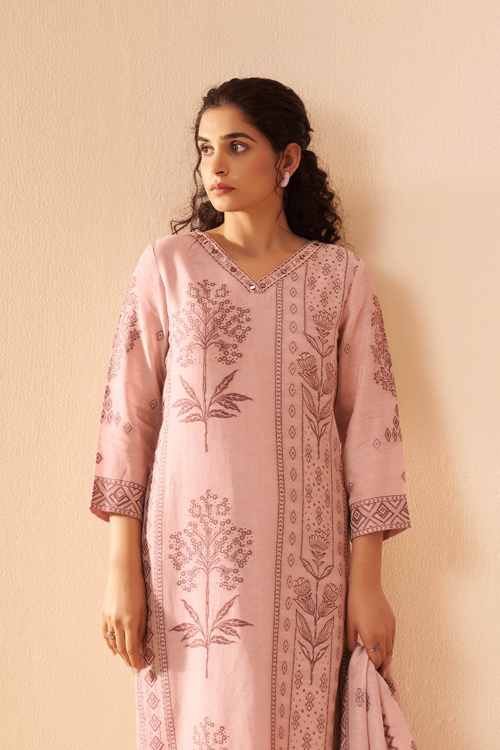 Rose Mist Linen Jacquard Kurta set