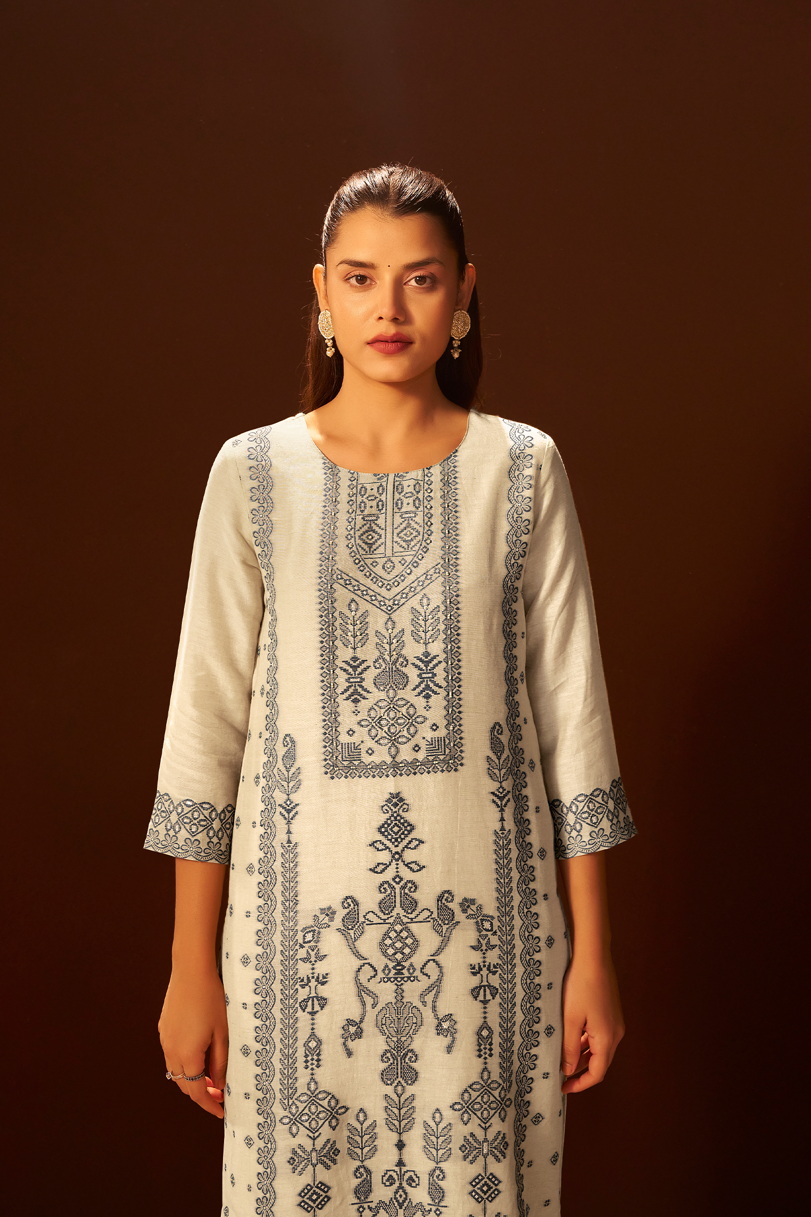 Moonstone Ivory Linen Jacquard Kurta Set