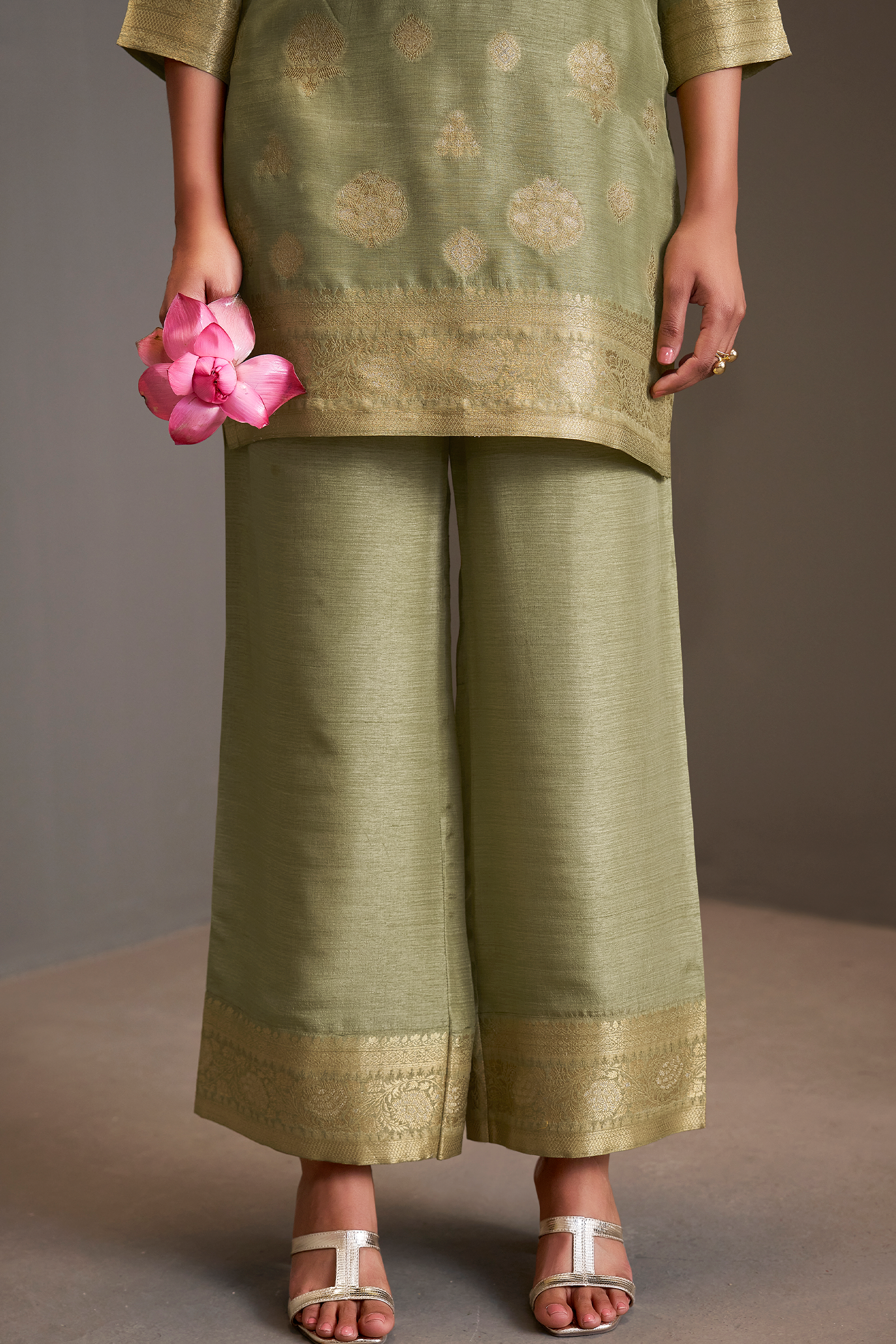 Sage Gold Linen Jacquard Co-Ord Set