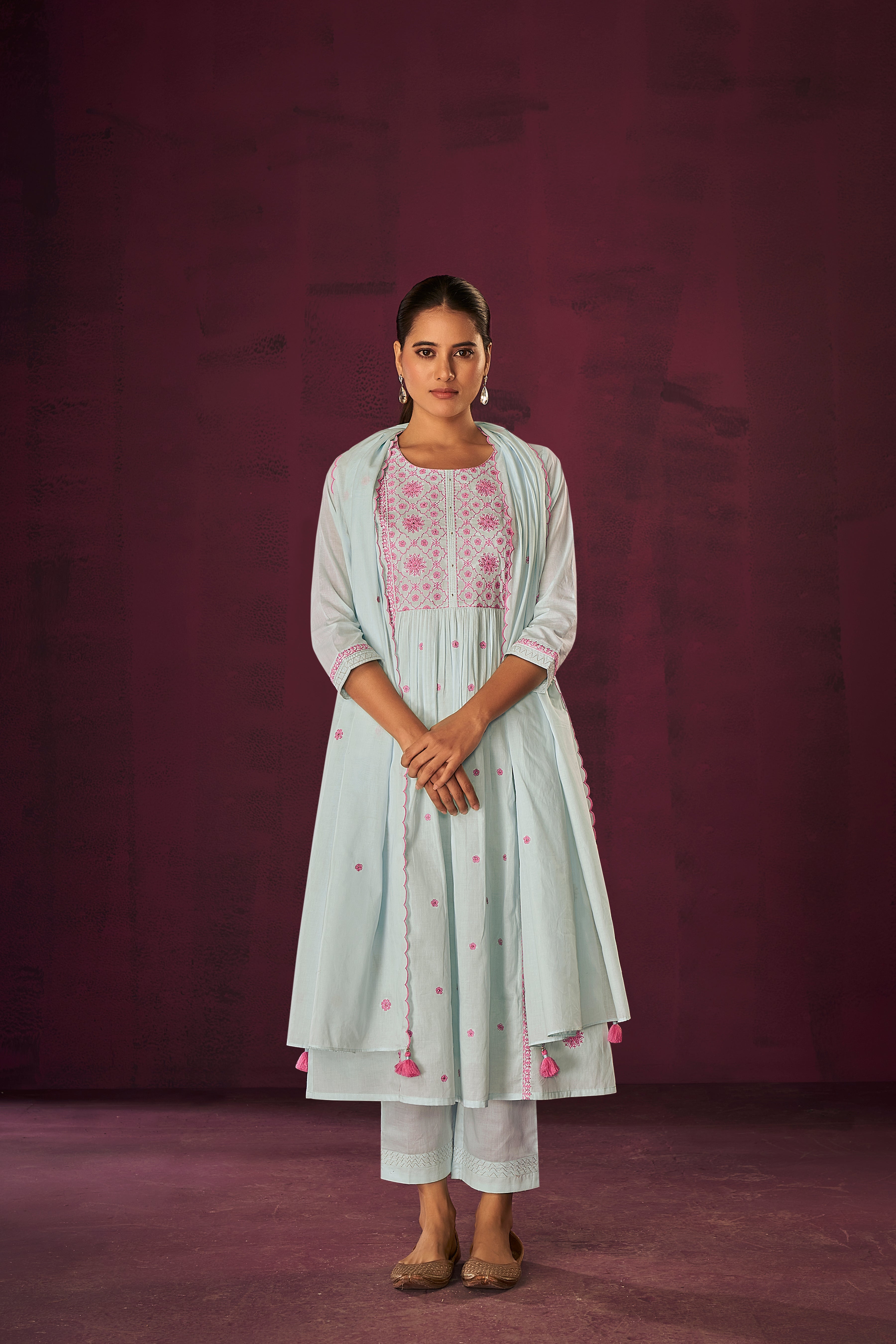 Blue Bliss Serene Cotton Kurta Set-fourbuttons-in