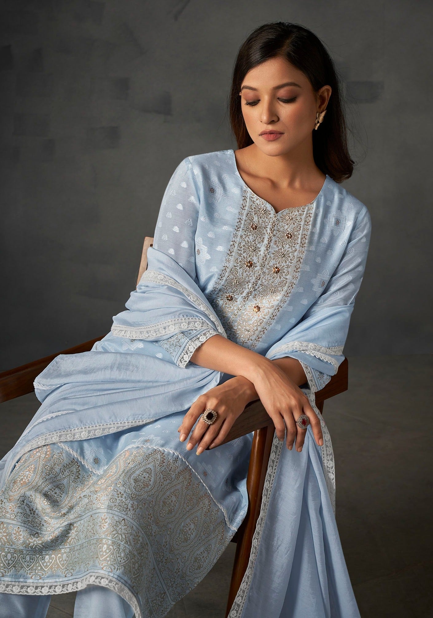 Blue Heaven White Woven Kurta Set-fourbuttons-in