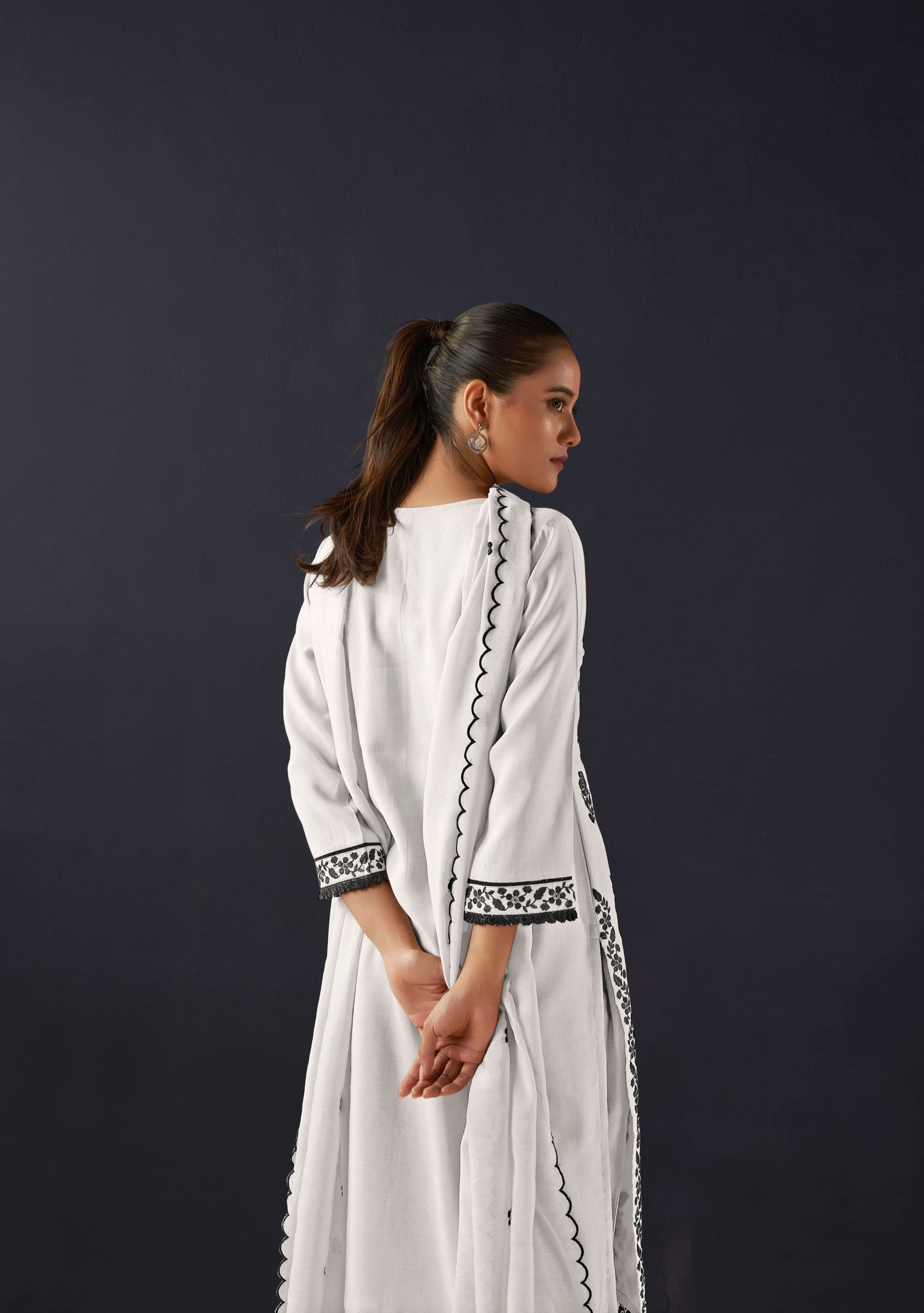 Cream Chikankari Kurta Set-fourbuttons-in