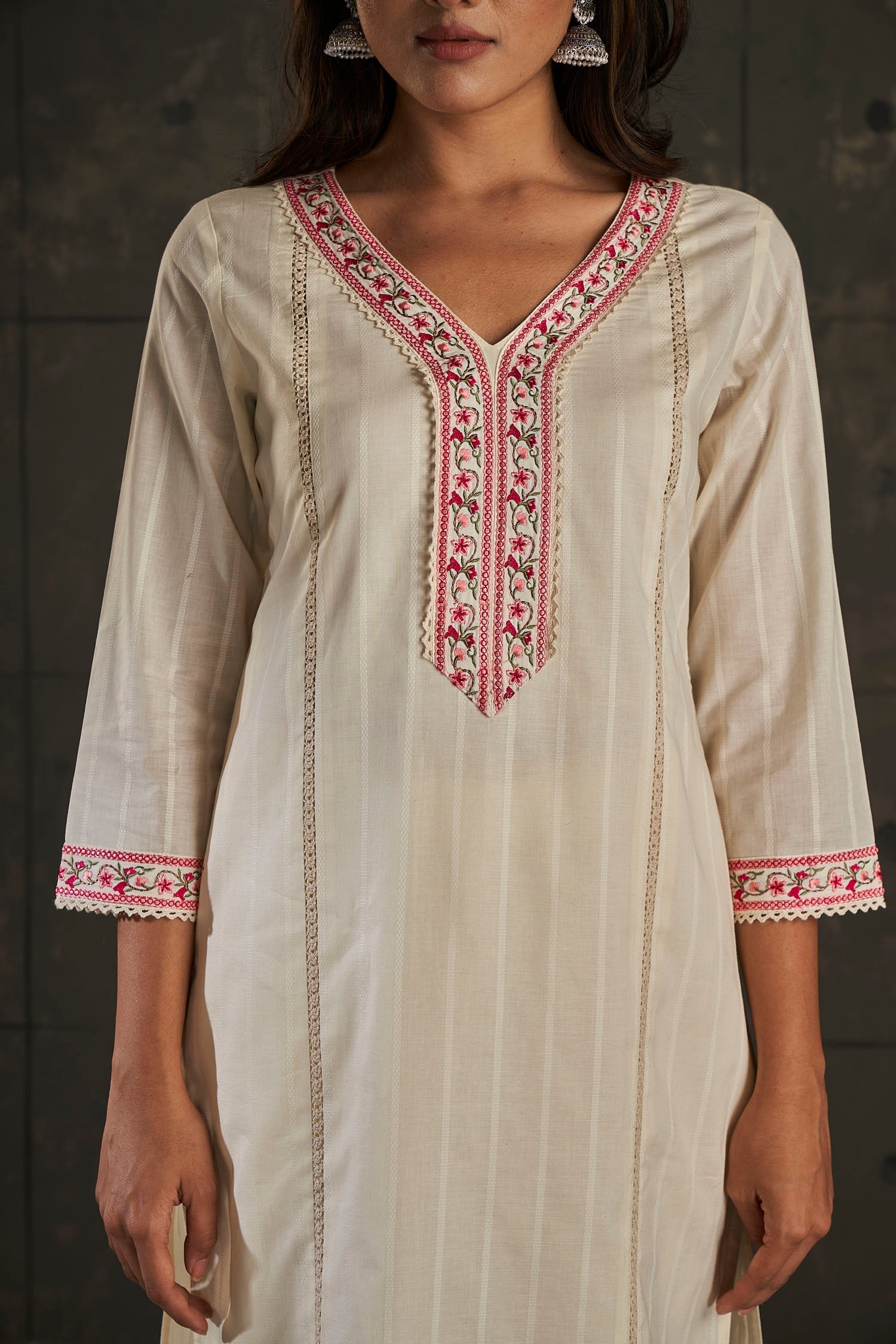 Cream Radiance Embroidery Cotton Kurta Set-fourbuttons-in