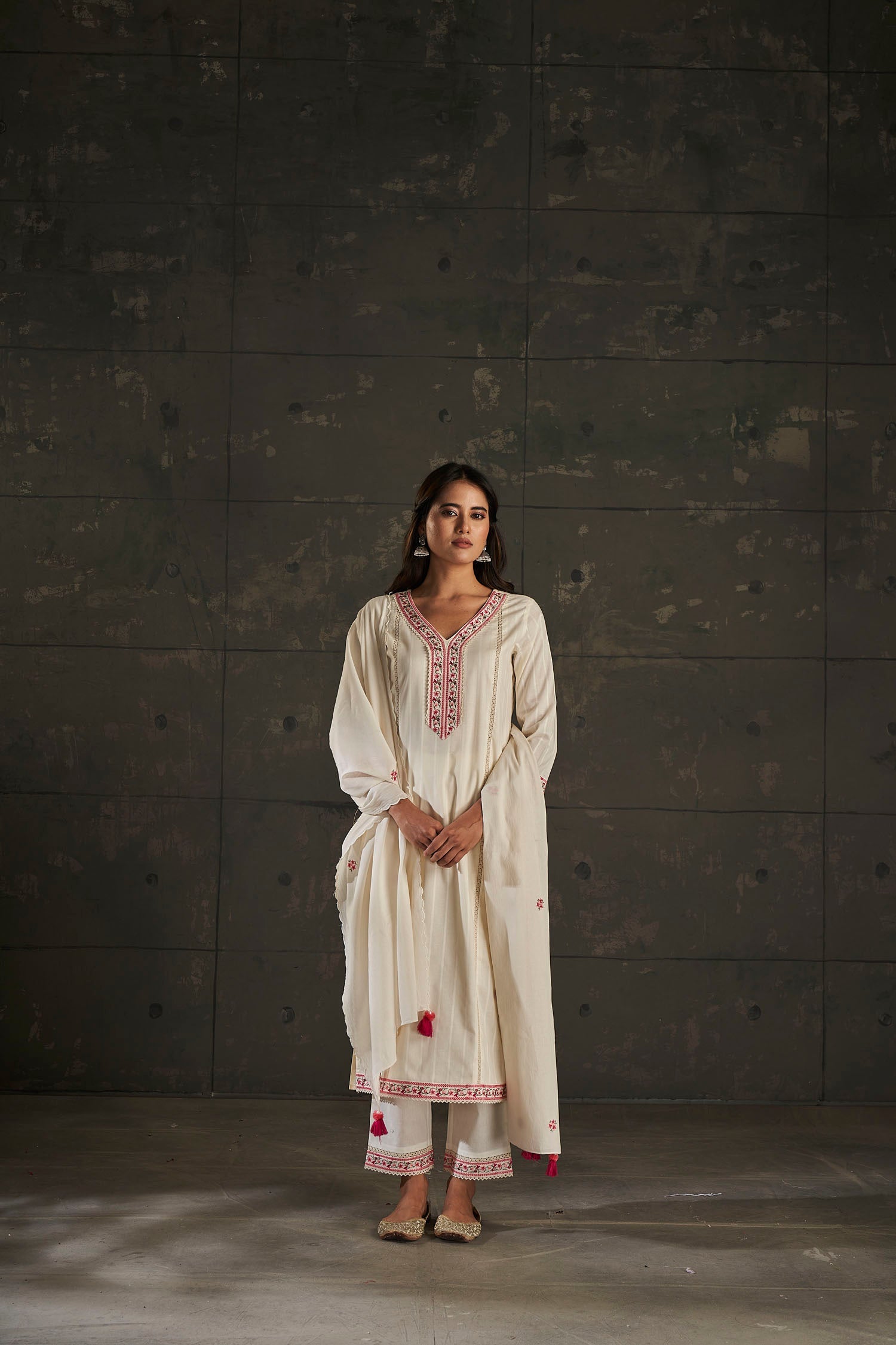 Cream Radiance Embroidery Cotton Kurta Set-fourbuttons-in