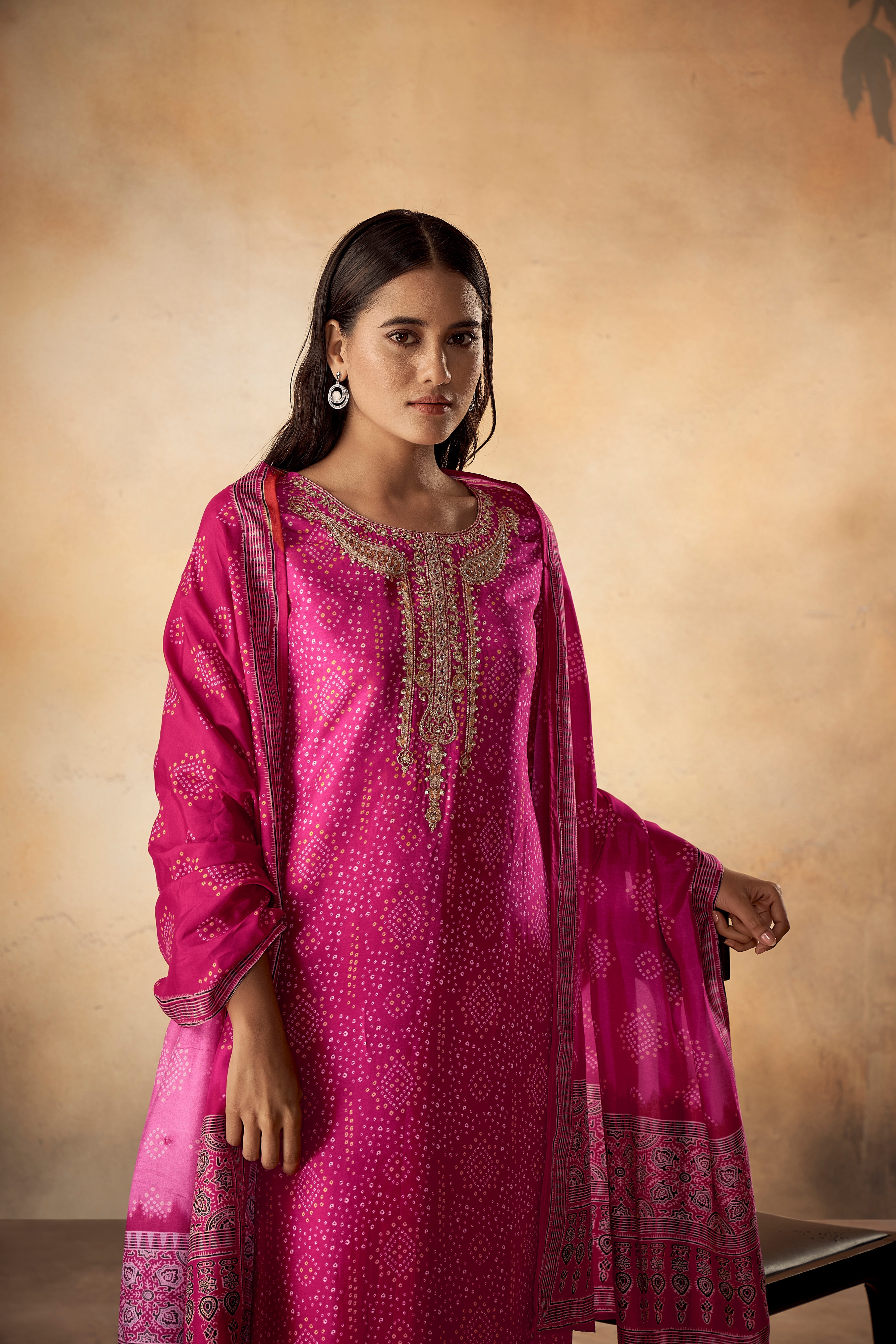 Fuchsia Majestic Digital Print Silk Kurta Set-fourbuttons-in