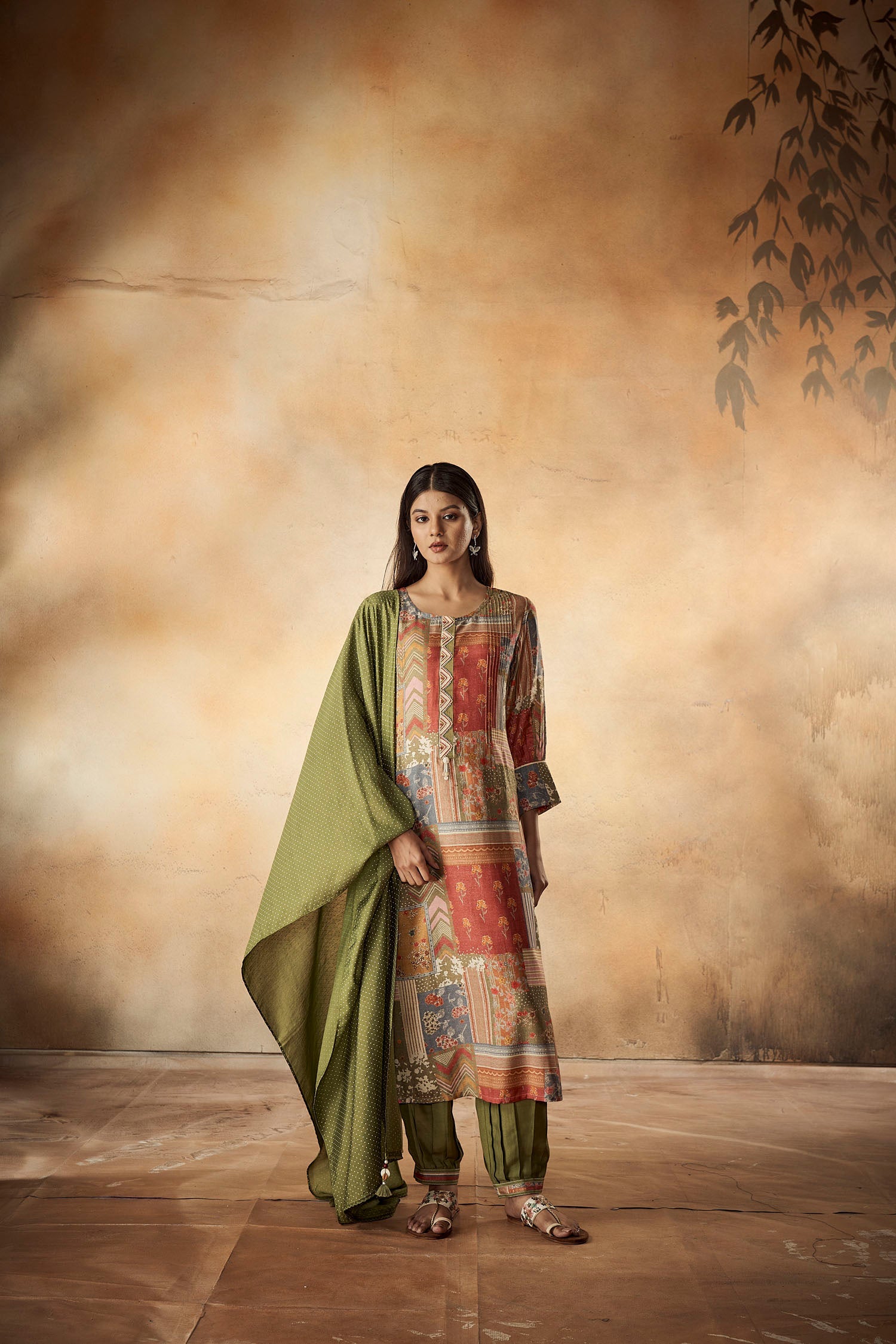 Leaf Green Embroidery Kurta Set-fourbuttons-in