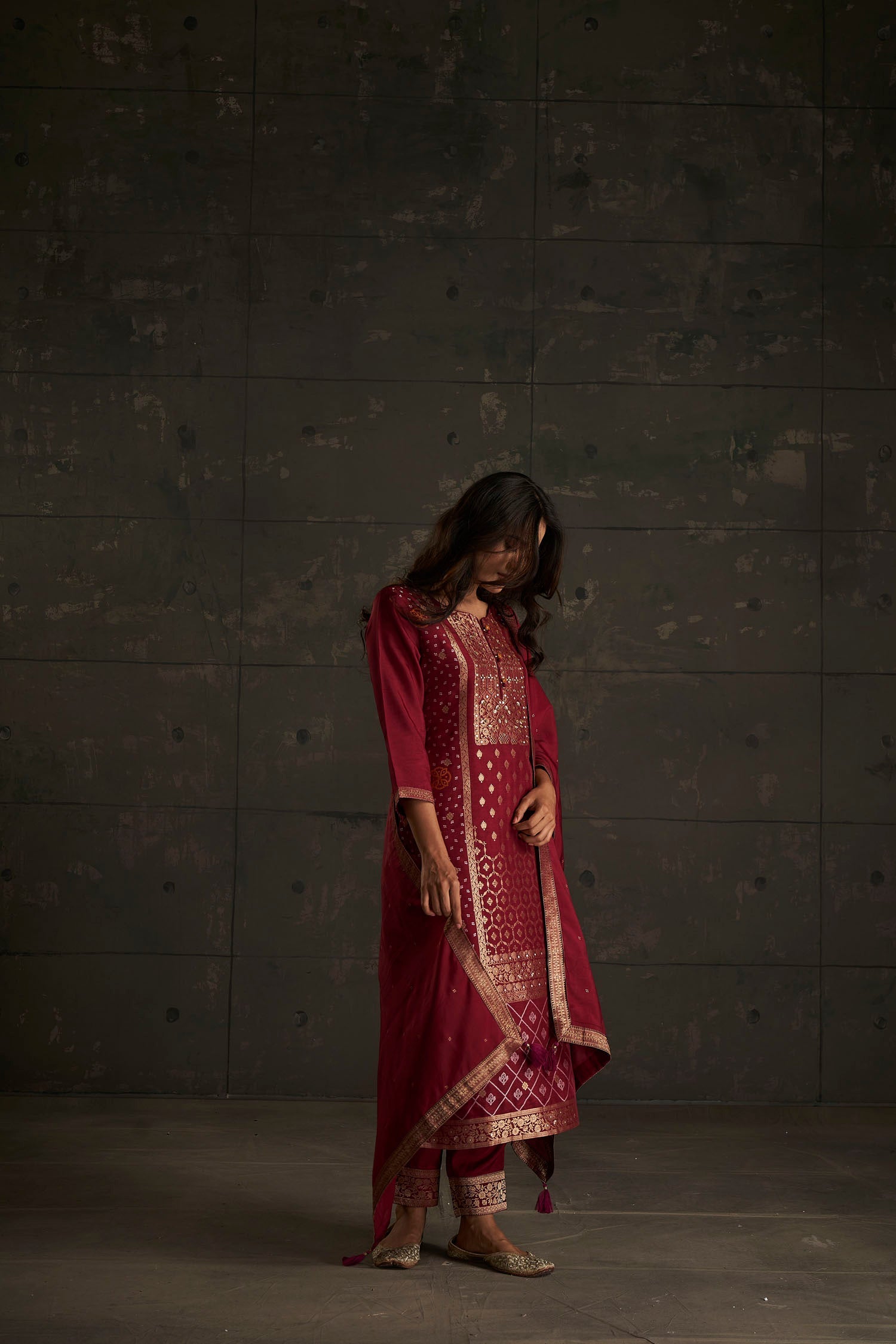 Luxurious Wine Woven Silk Kurta Set-fourbuttons-in