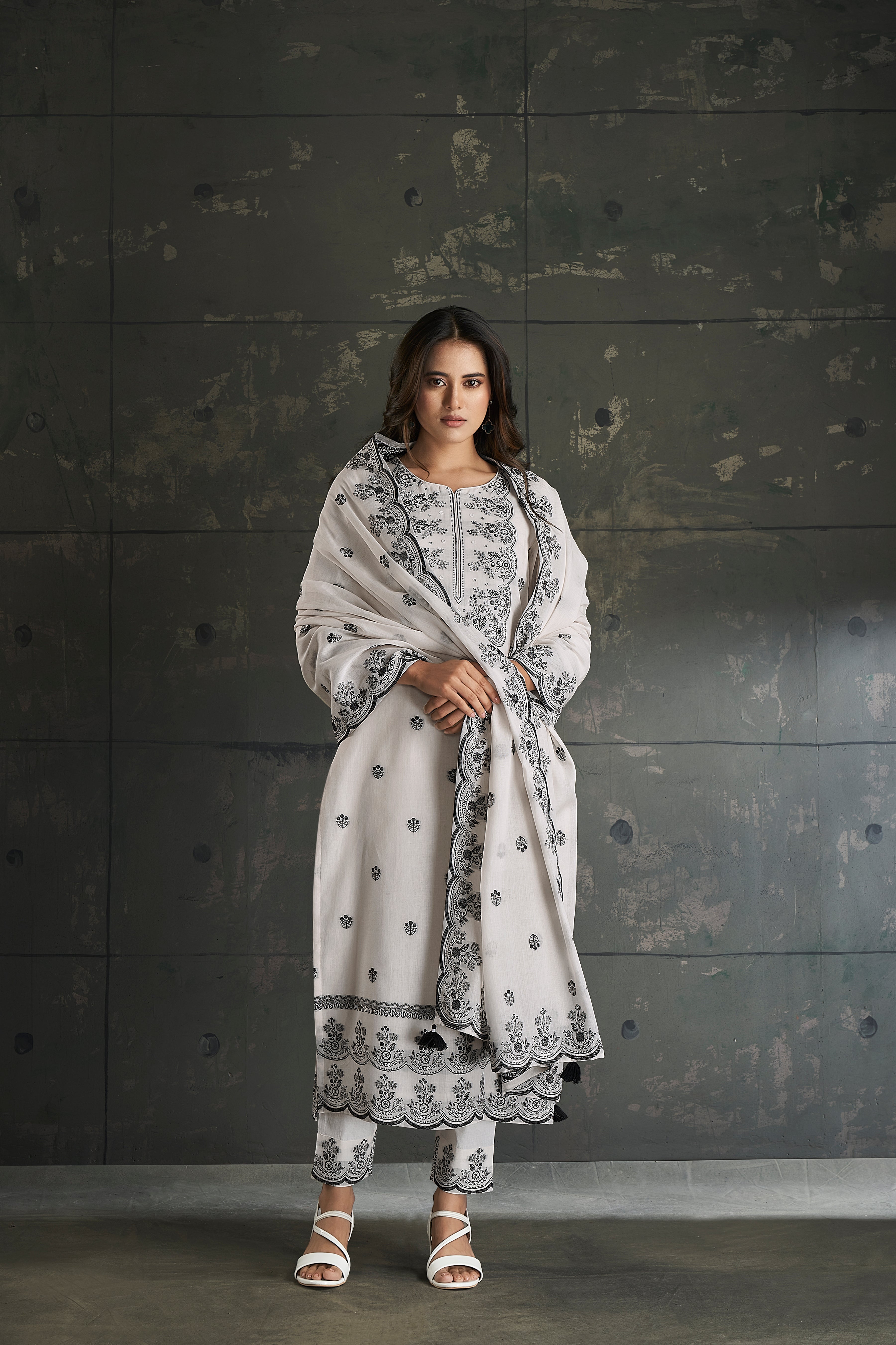 Monochrome Magic Woven Kurta Set-fourbuttons-in