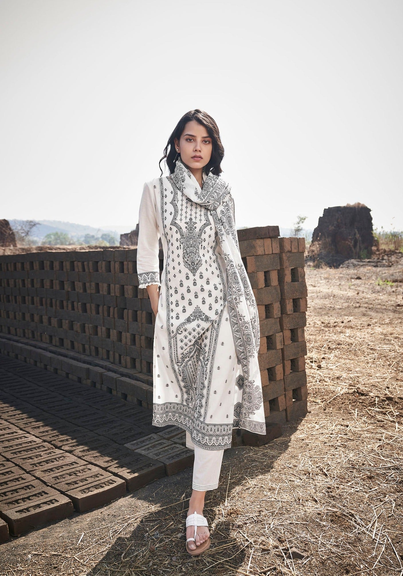 Moon White Cotton Kurta Set-fourbuttons-in