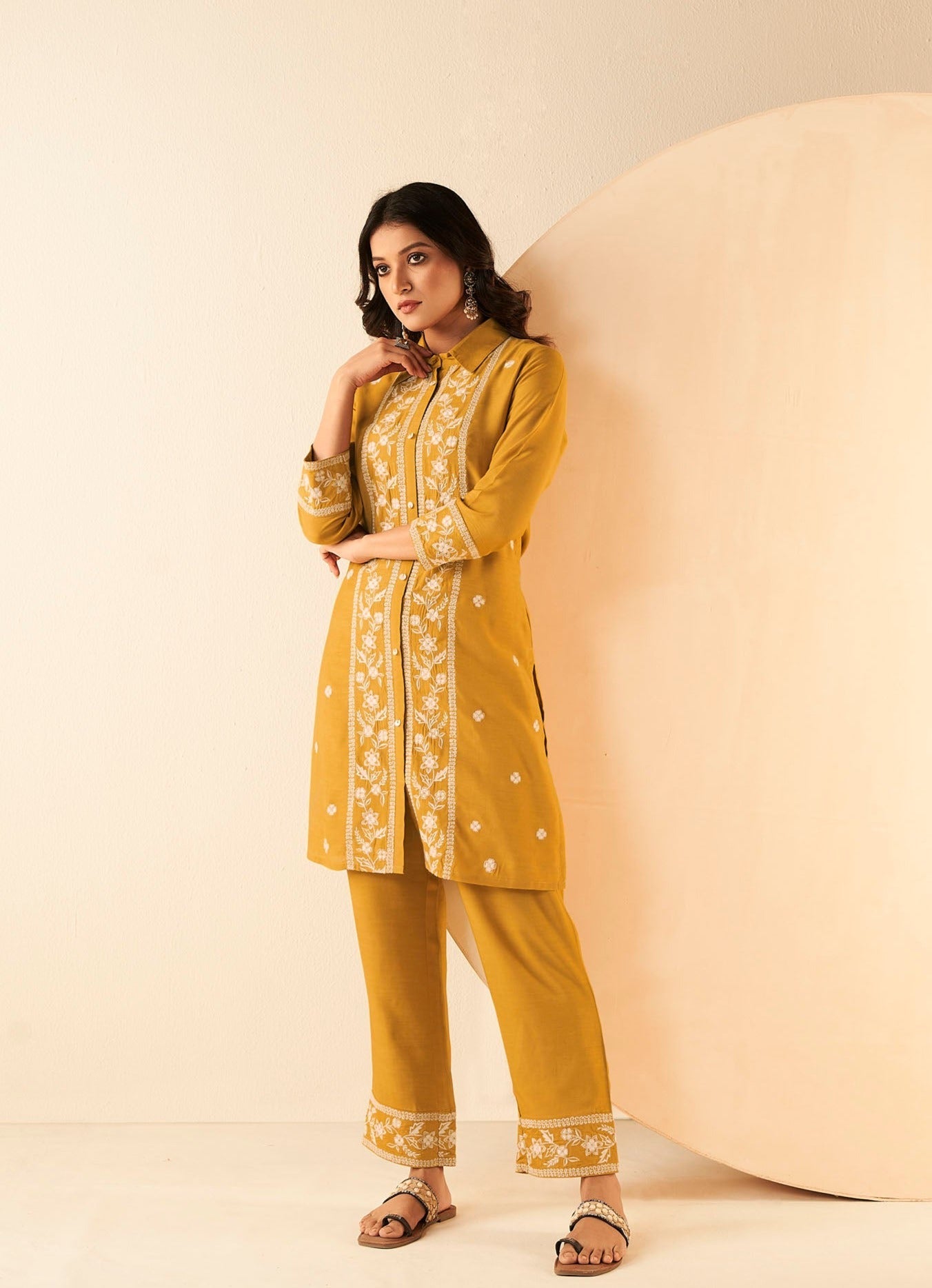 Mustard Muslin Single Thread Co-ords-fourbuttons-in