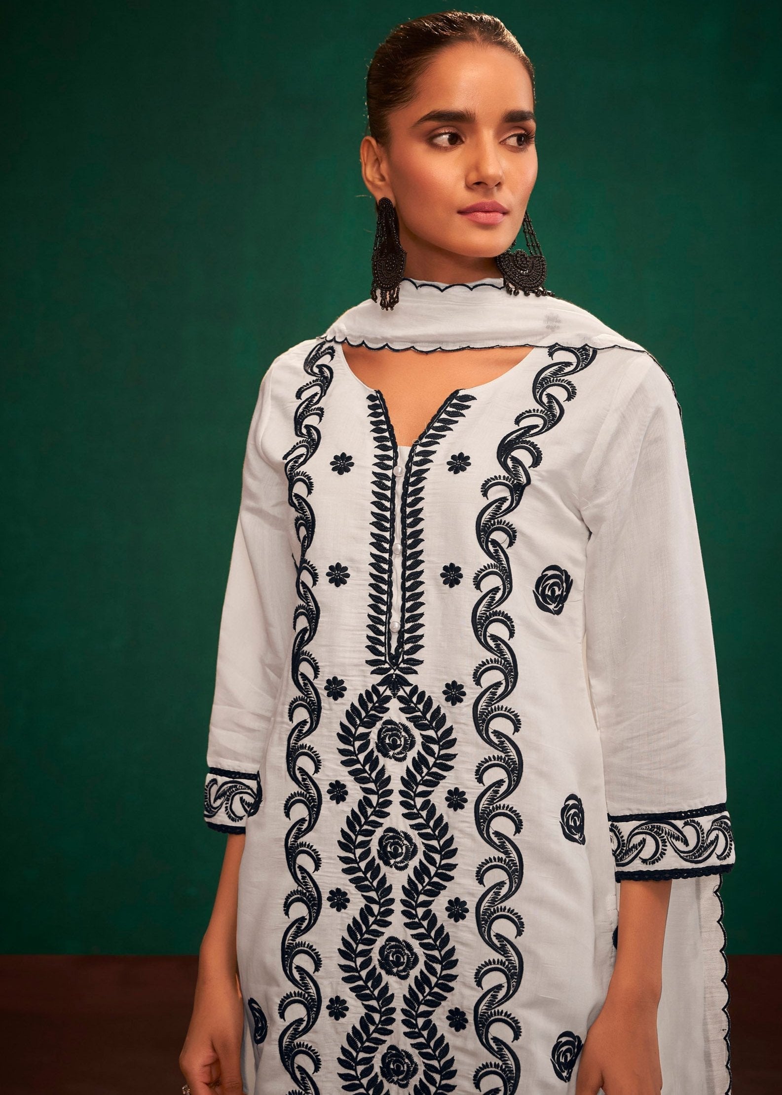 Pearl Grace Chikankari Embroidered Set-fourbuttons-in