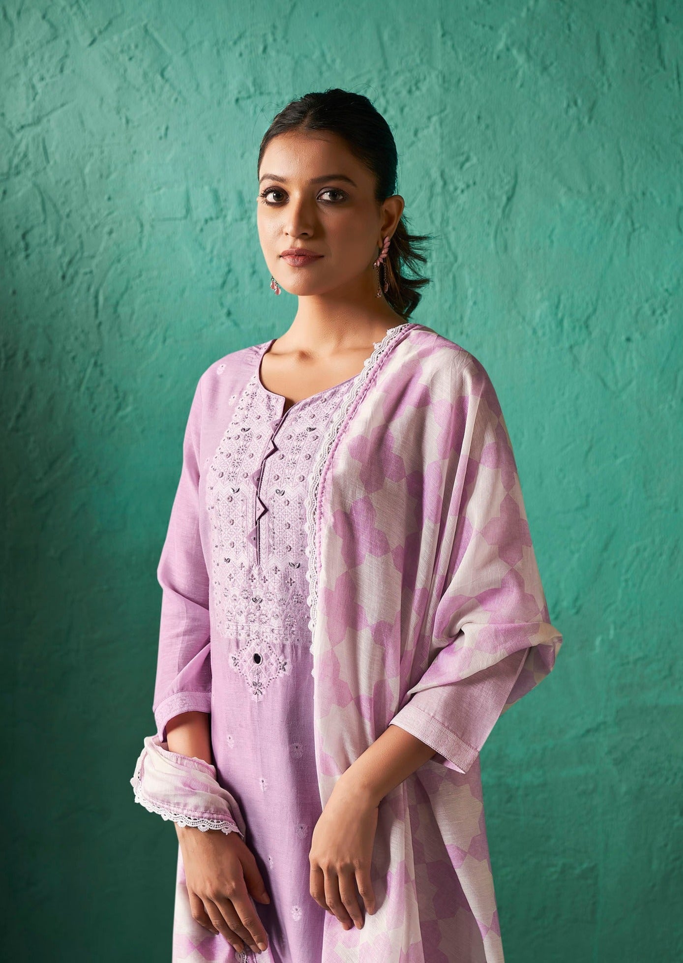 Purple Linen Woven Kurta Set-fourbuttons-in