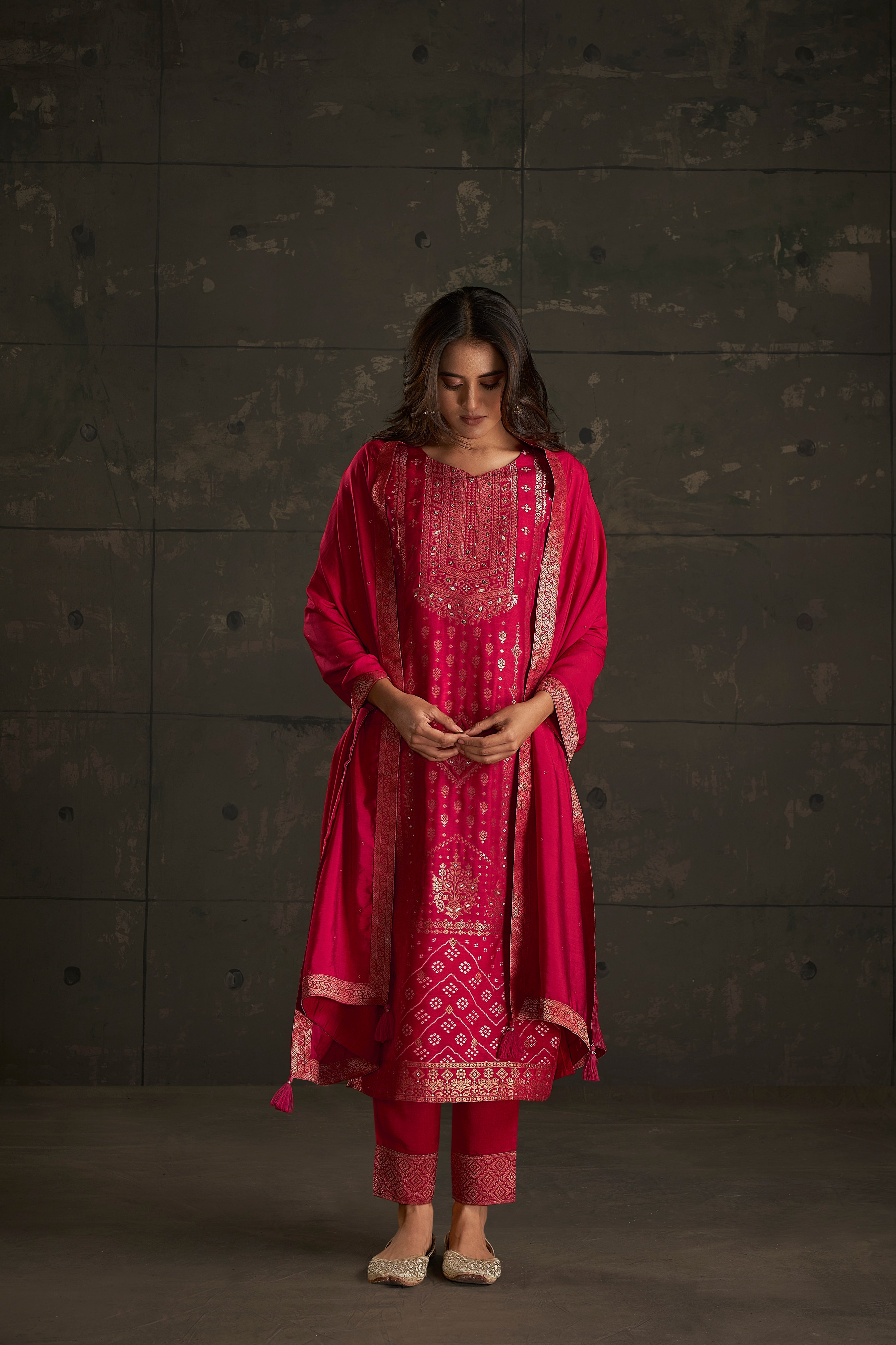 Red Bandhani Woven Print Dupatta Silk Kurta Set-fourbuttons-in