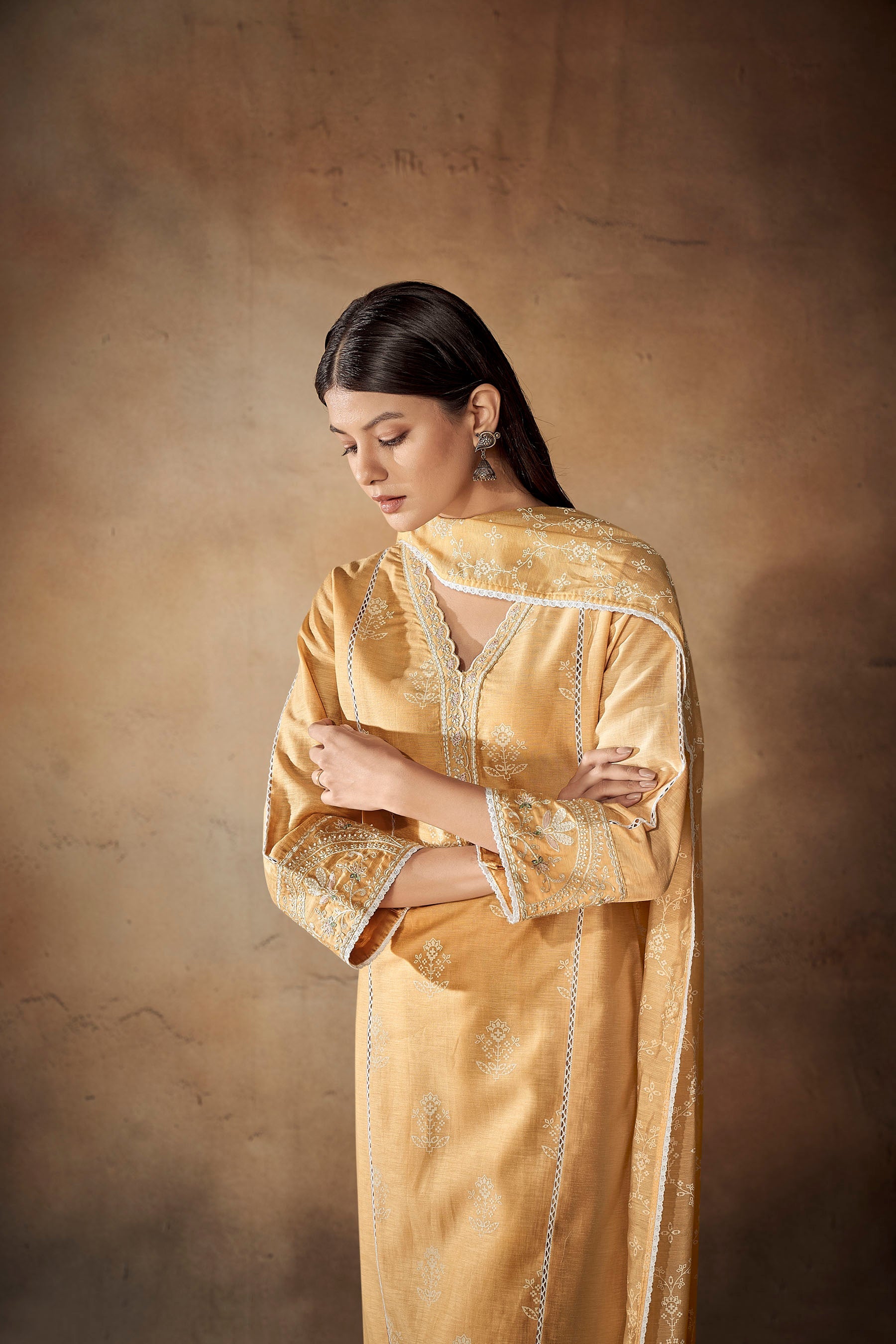 Yellow Ambar Cotton Kurta Set-fourbuttons-in