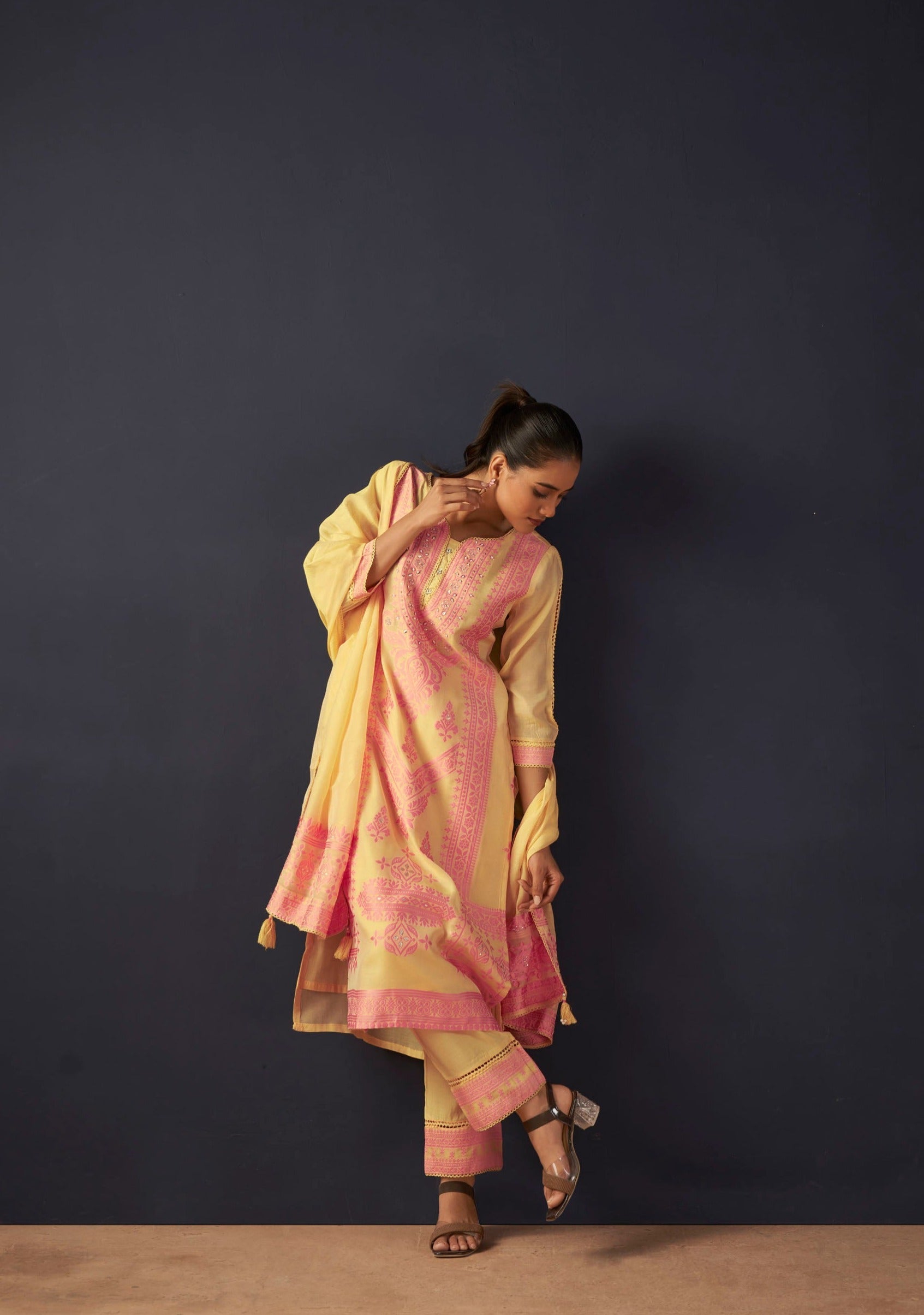 Yellow Woven Silk Kurta Set-fourbuttons-in